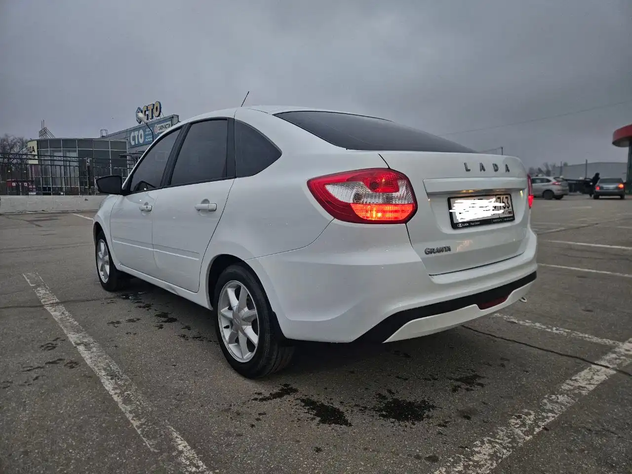 Продажа Lada Granta 2022 года с пробегом 83000 км - Легковые автомобили (Авто) в Тольятти