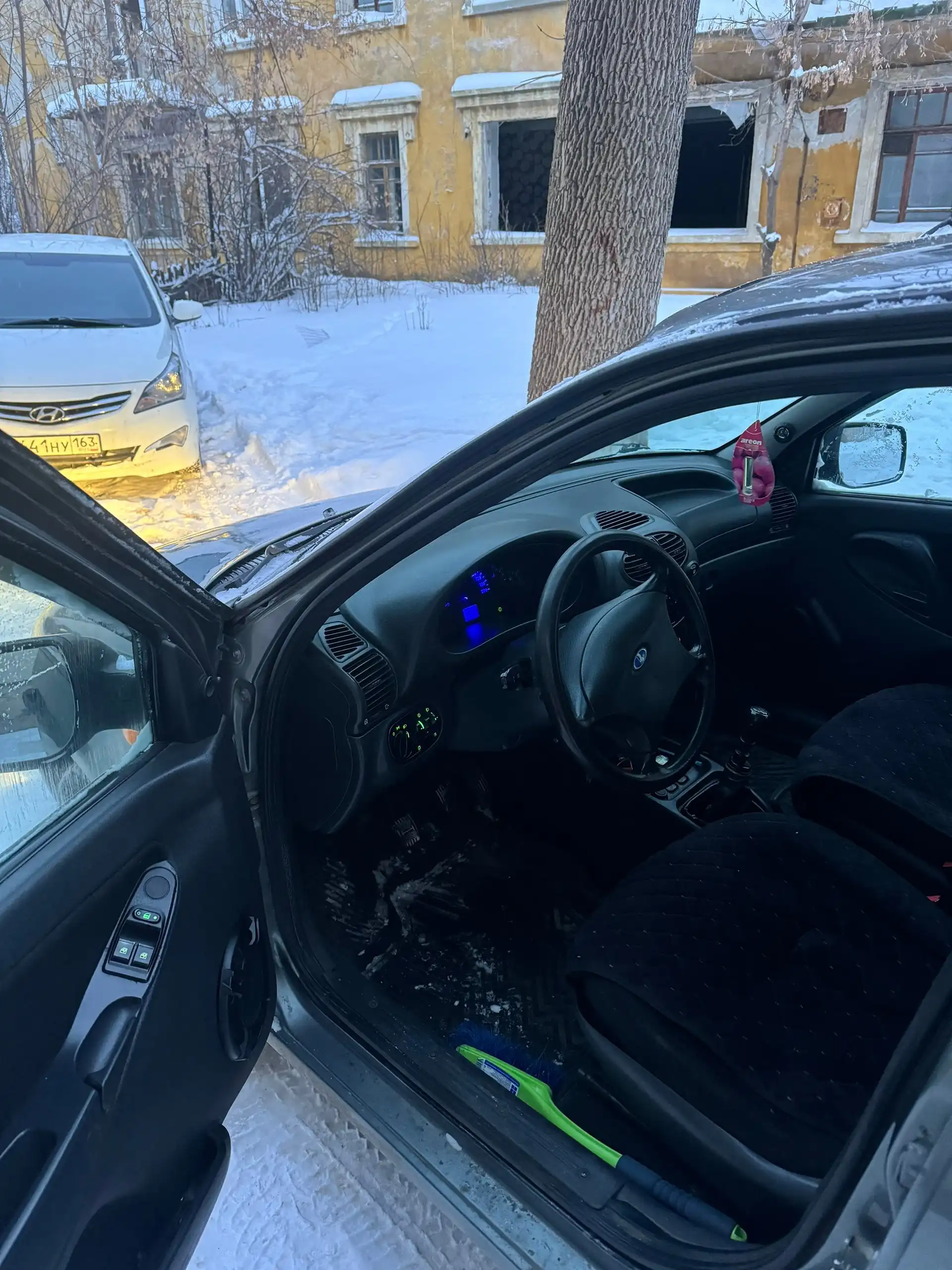 Lada Kalina 2011 г., черный салон, 1 владелец - Легковые автомобили (Авто) в Сызрань