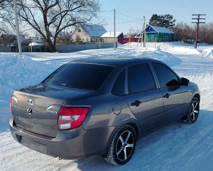 Продам LADA Granta 2014 года выпуска - Легковые автомобили (Авто) в Кинель-Черкассы