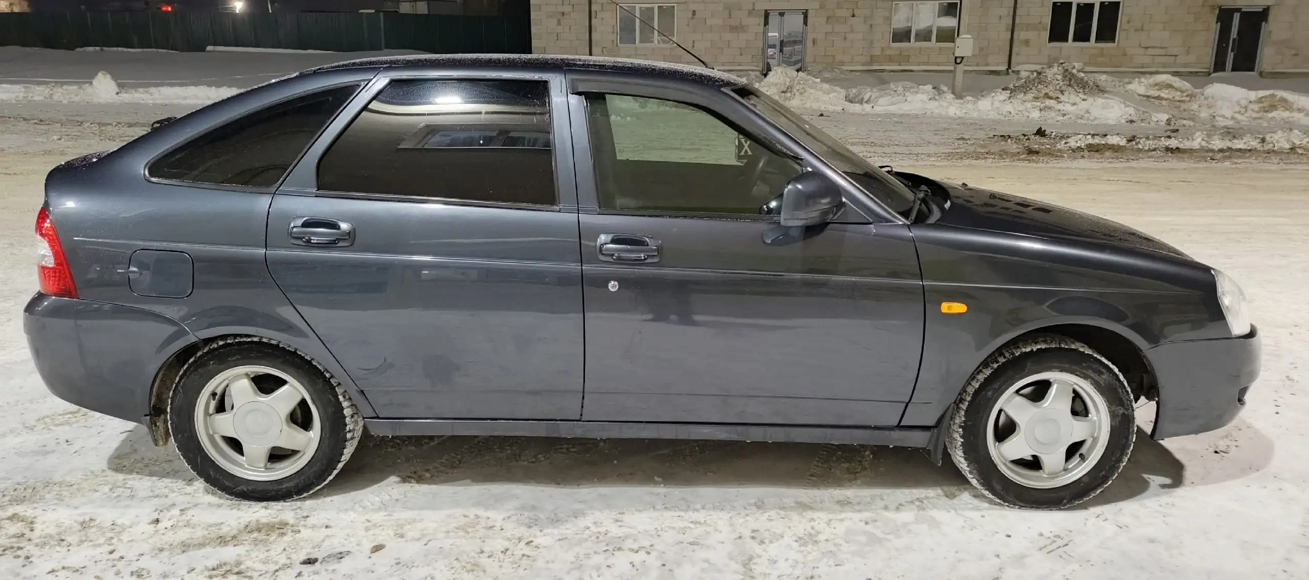 LADA Priora хэтчбек 2012 г. в отличном состоянии - Легковые автомобили (Авто) в Самара