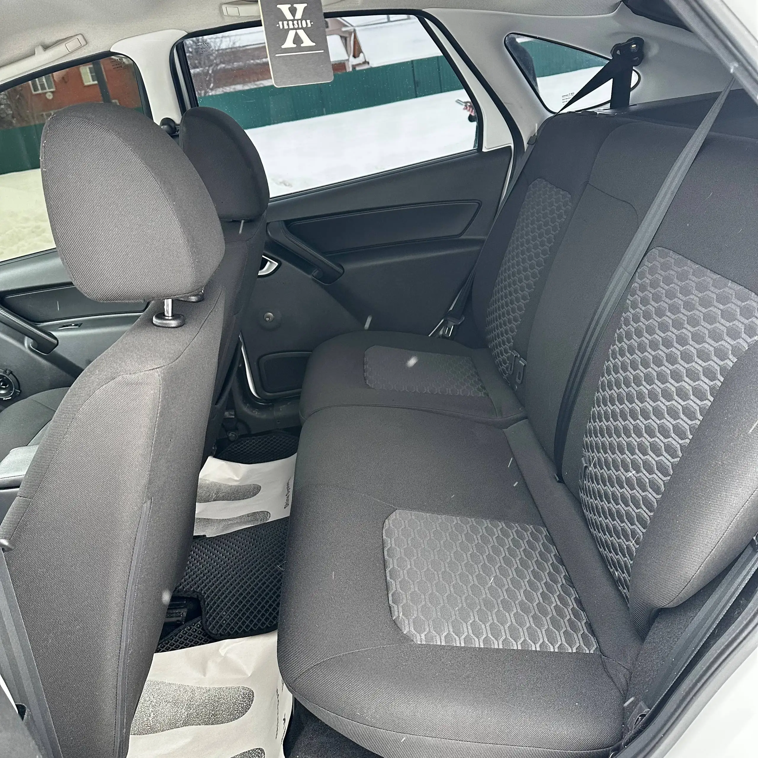 Продам автомобиль Лада Гранта FL 2023 года - Легковые автомобили (Авто) в Самара