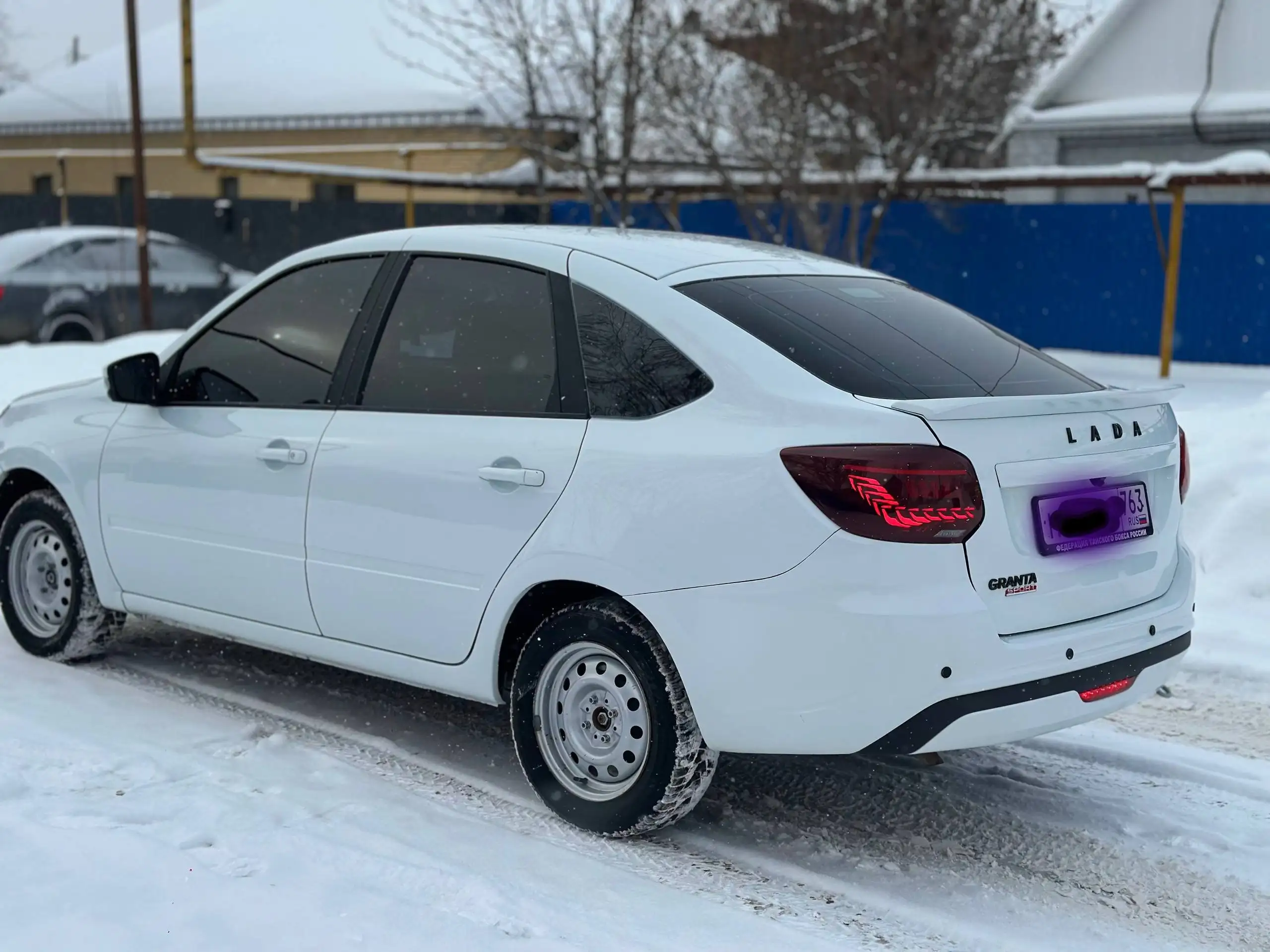 Продам автомобиль Лада Гранта FL 2023 года - Легковые автомобили (Авто) в Самара