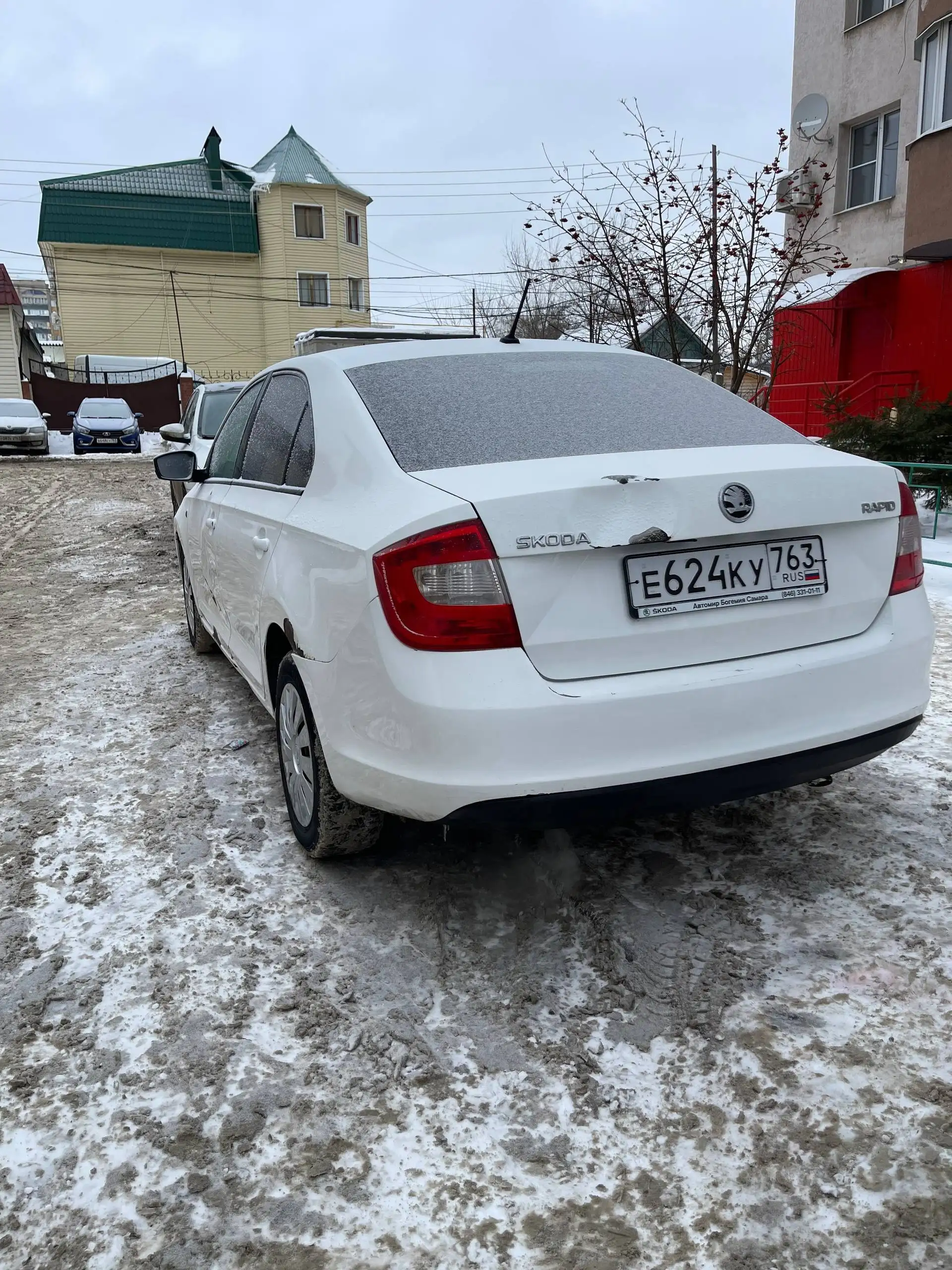 Skoda Rapid 2015 года с двигателем 1.6 л механика - Авто в Самара