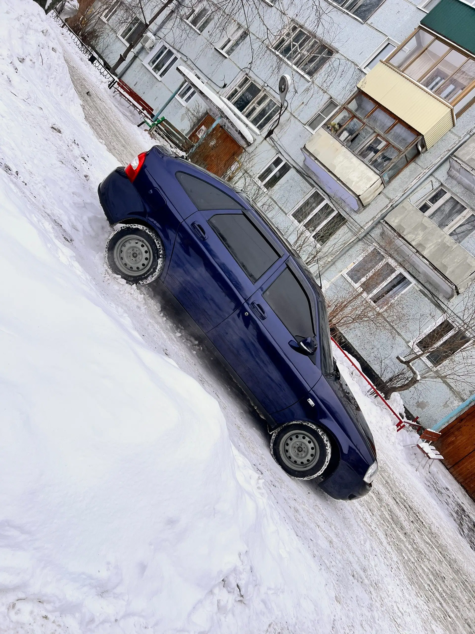 Lada Priora 2011 года в цвете Персей - Авто в Сызрань