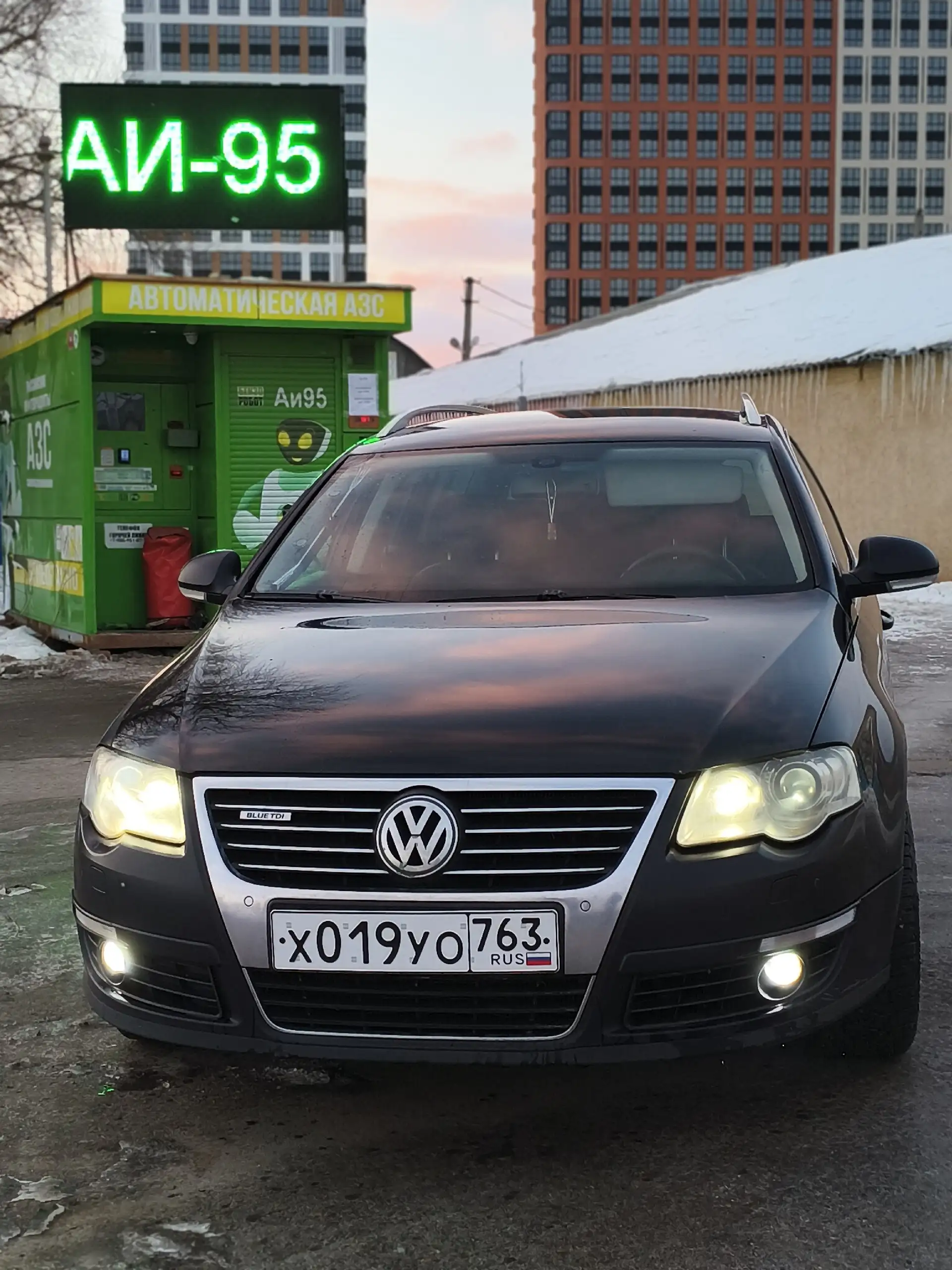 Volkswagen Passat 2010 года, 2.0 TDI дизель - Авто в Тольятти