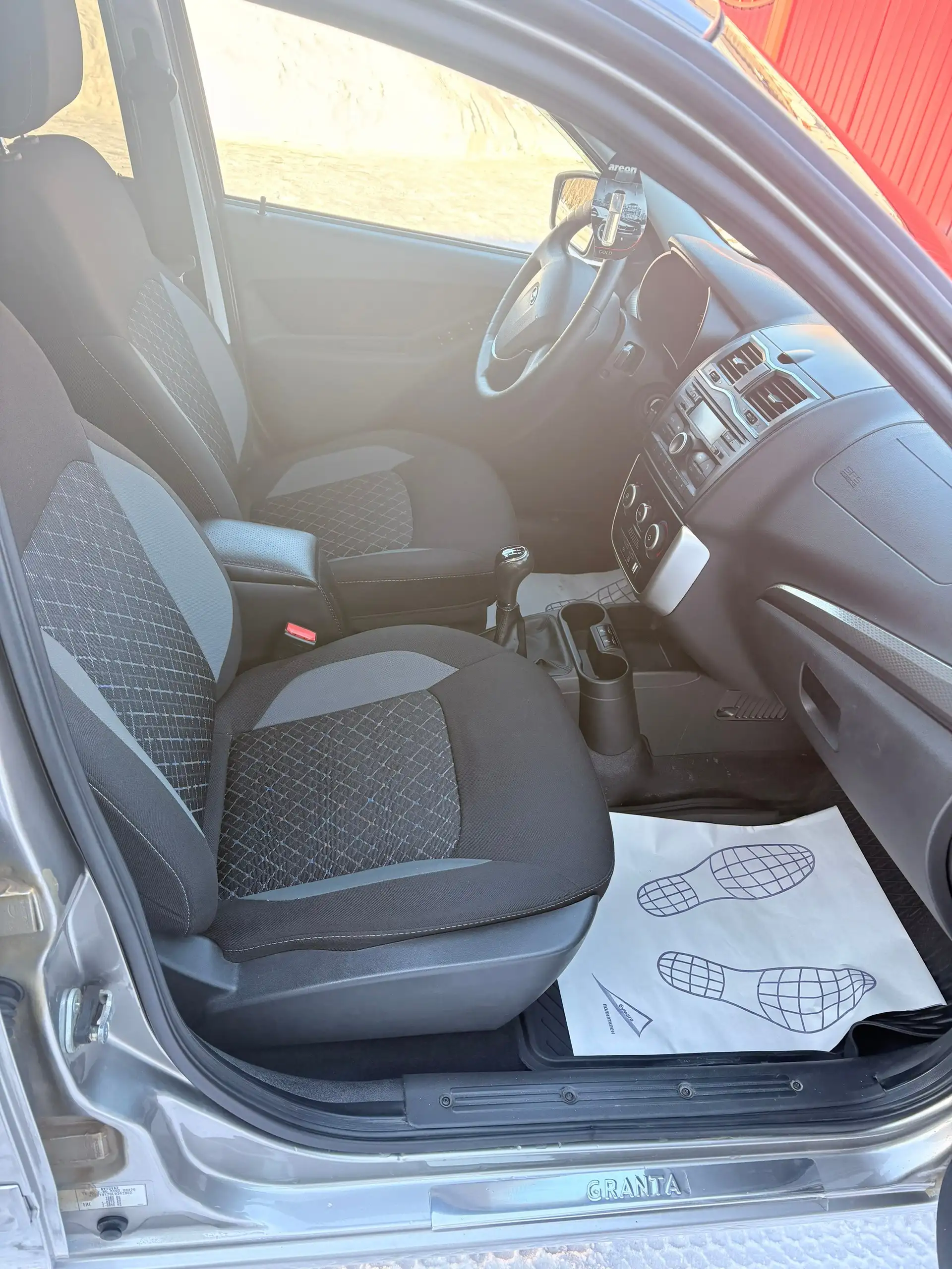 Продается Lada Granta Liftback 2019 года - Легковые автомобили (Авто) в Самара