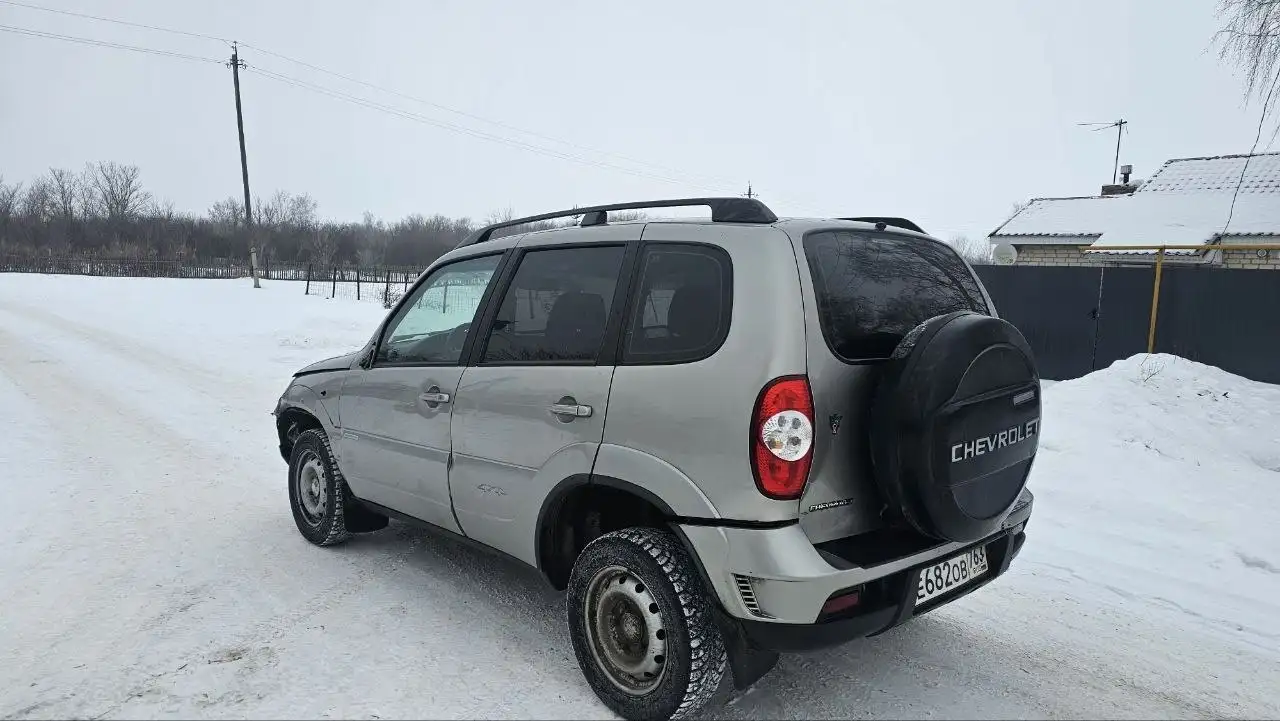 Chevrolet Niva Bertone 2015 Люкс-комплектация - Легковые автомобили (Авто) в Самара