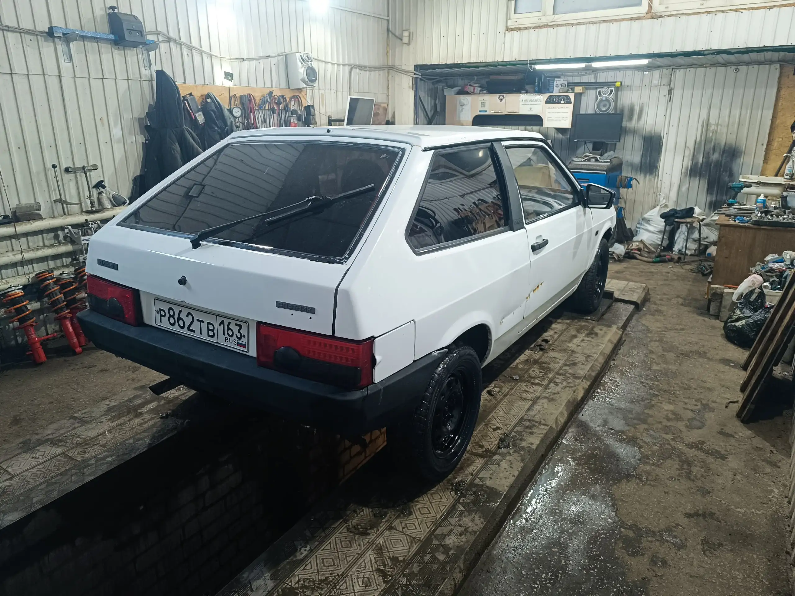 ВАЗ 2108 в отличном состоянии с мотором от Гранты - Авто в Самара или Тольятти