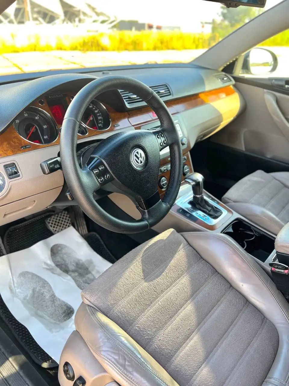 Volkswagen Passat B6 2006 г. 2.0 дизель автомат - Авто в Самара