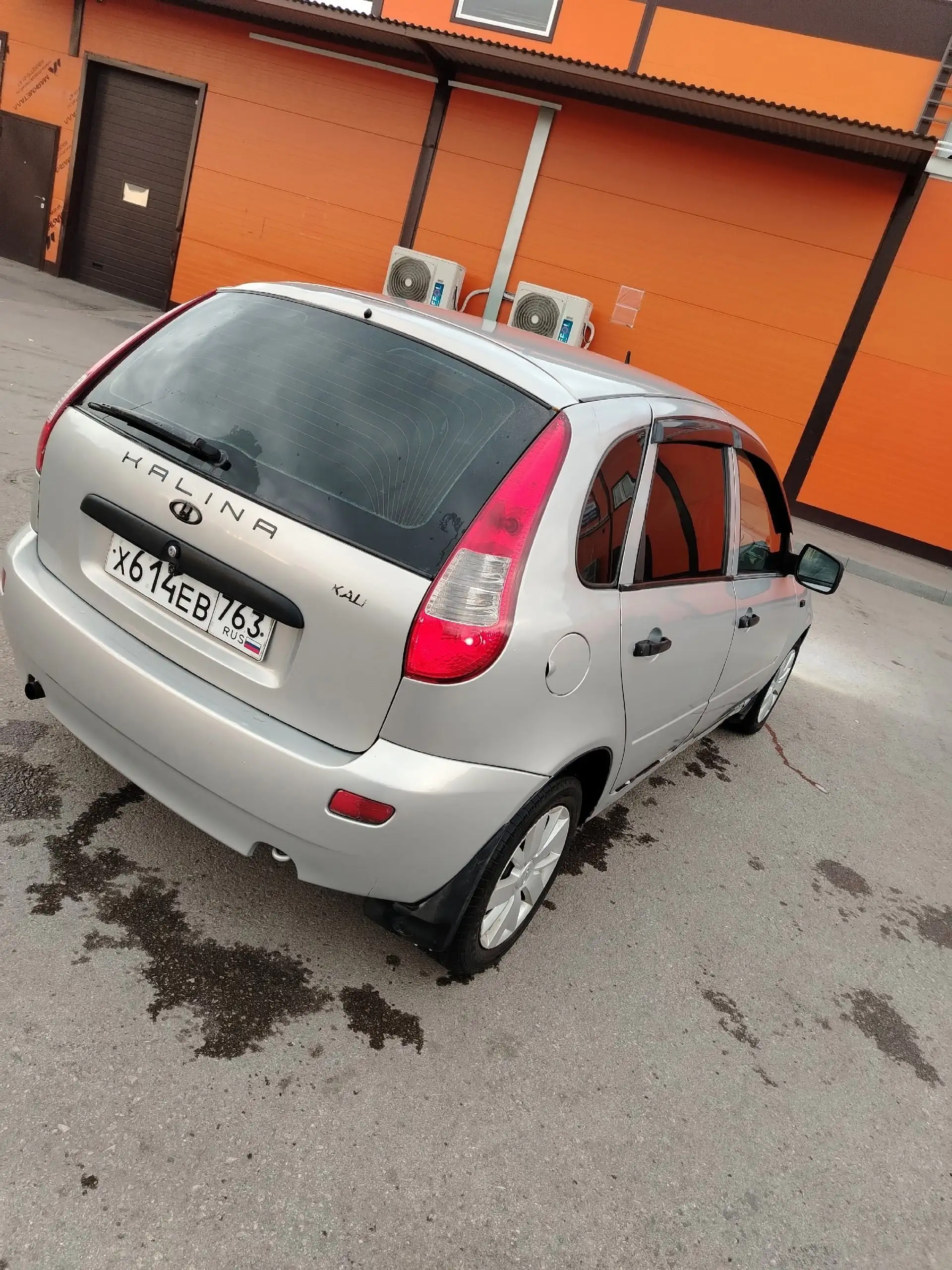 Продажа Lada Kalina с обширными замененными деталями и аудиосистемой - Легковые автомобили (Авто) в Сызрань