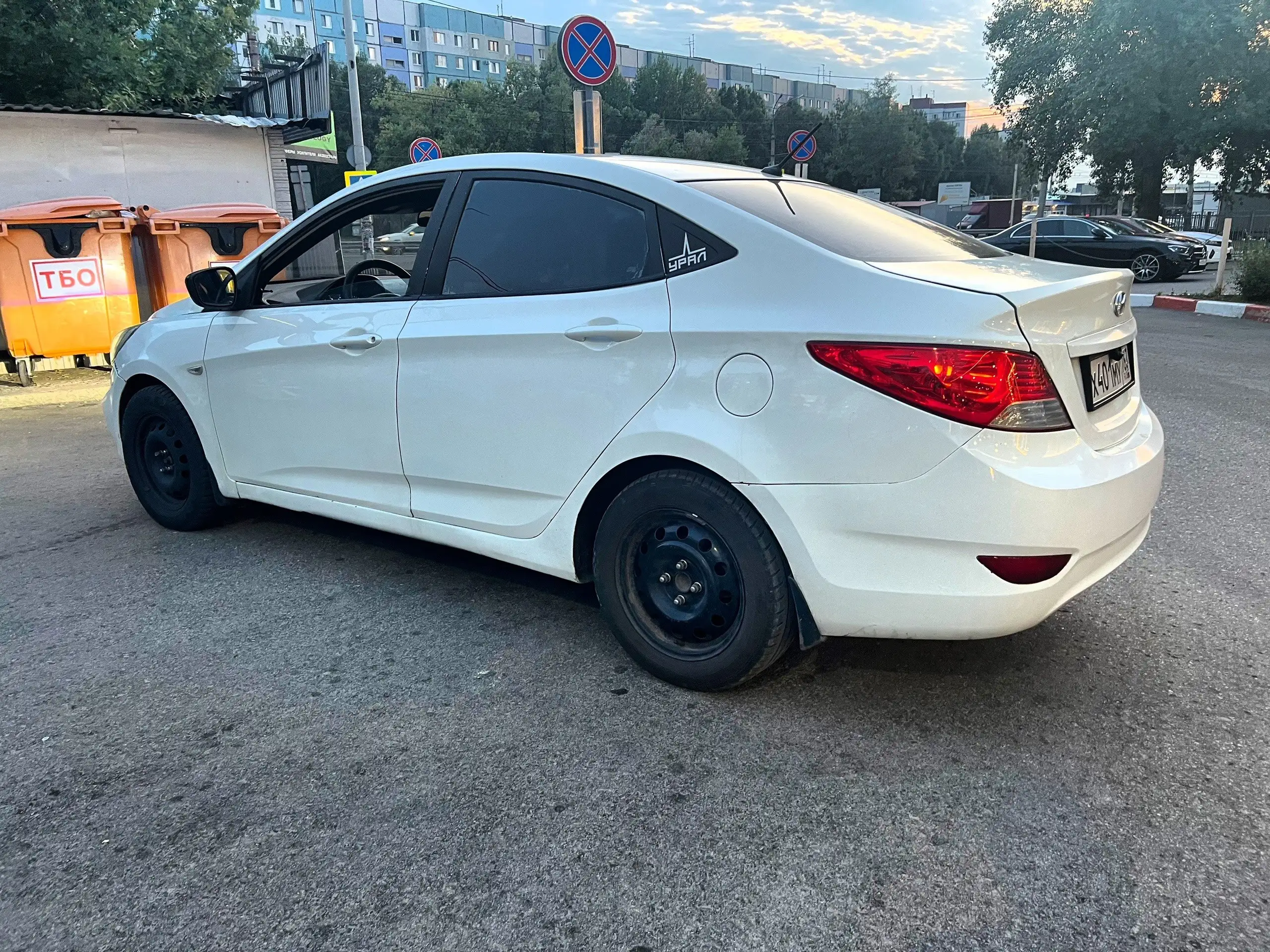 Продажа Hyundai Solaris 2014 года выпуска - Легковые автомобили (Авто) в Тольятти