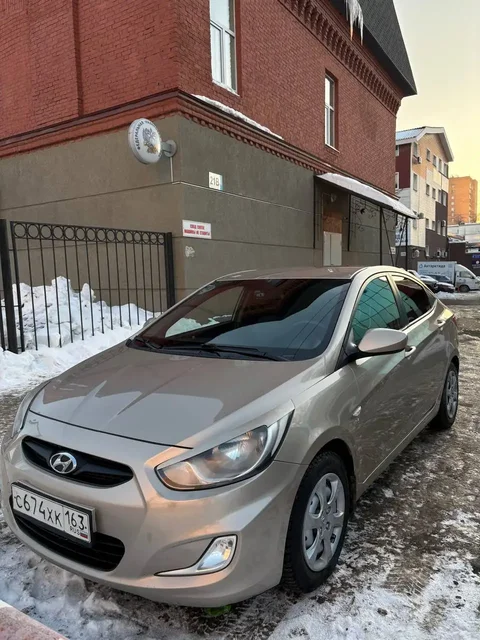 Продажа Hyundai Solaris 2014 года с полным техобслуживанием и доп. оборудованием - Кредит на авто в Самара