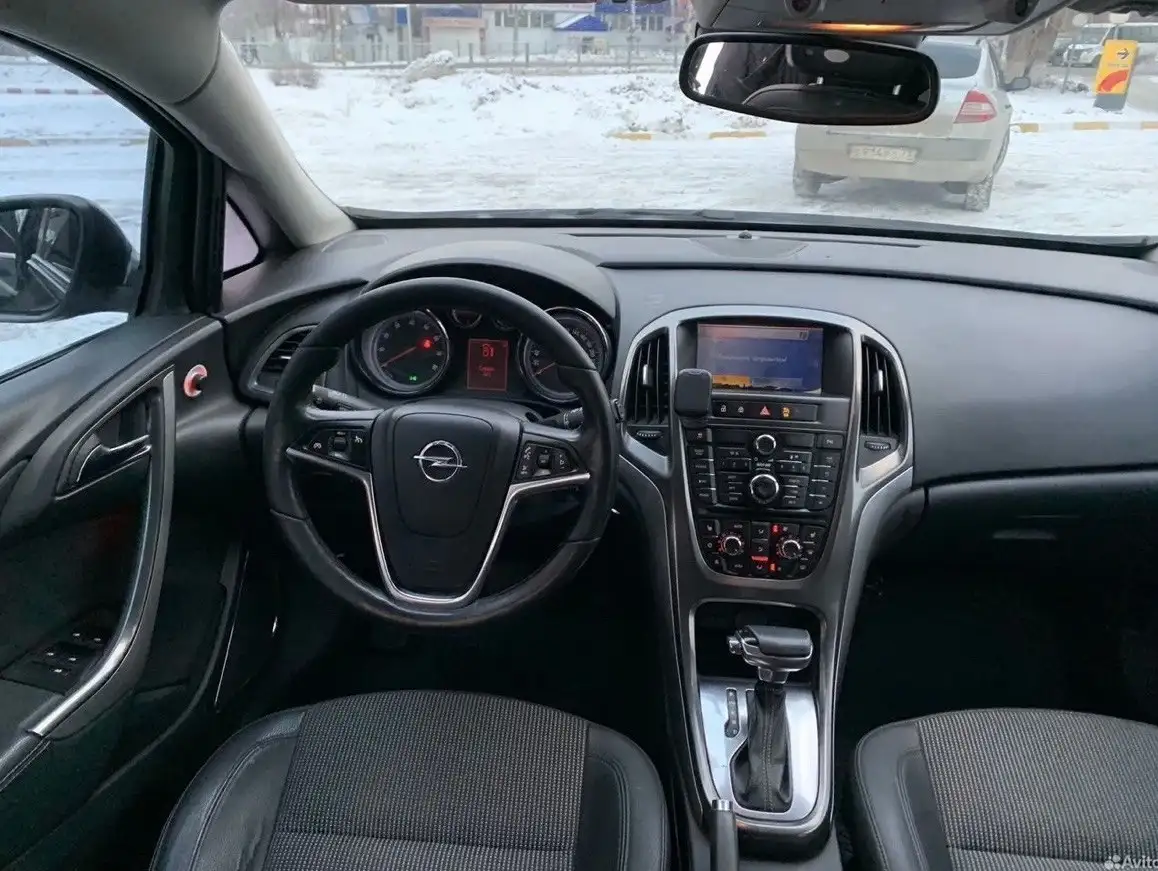 Opel ASTRA 2011 года с новой турбиной и АКПП - Легковые автомобили (Авто) в Самара / Тольятти