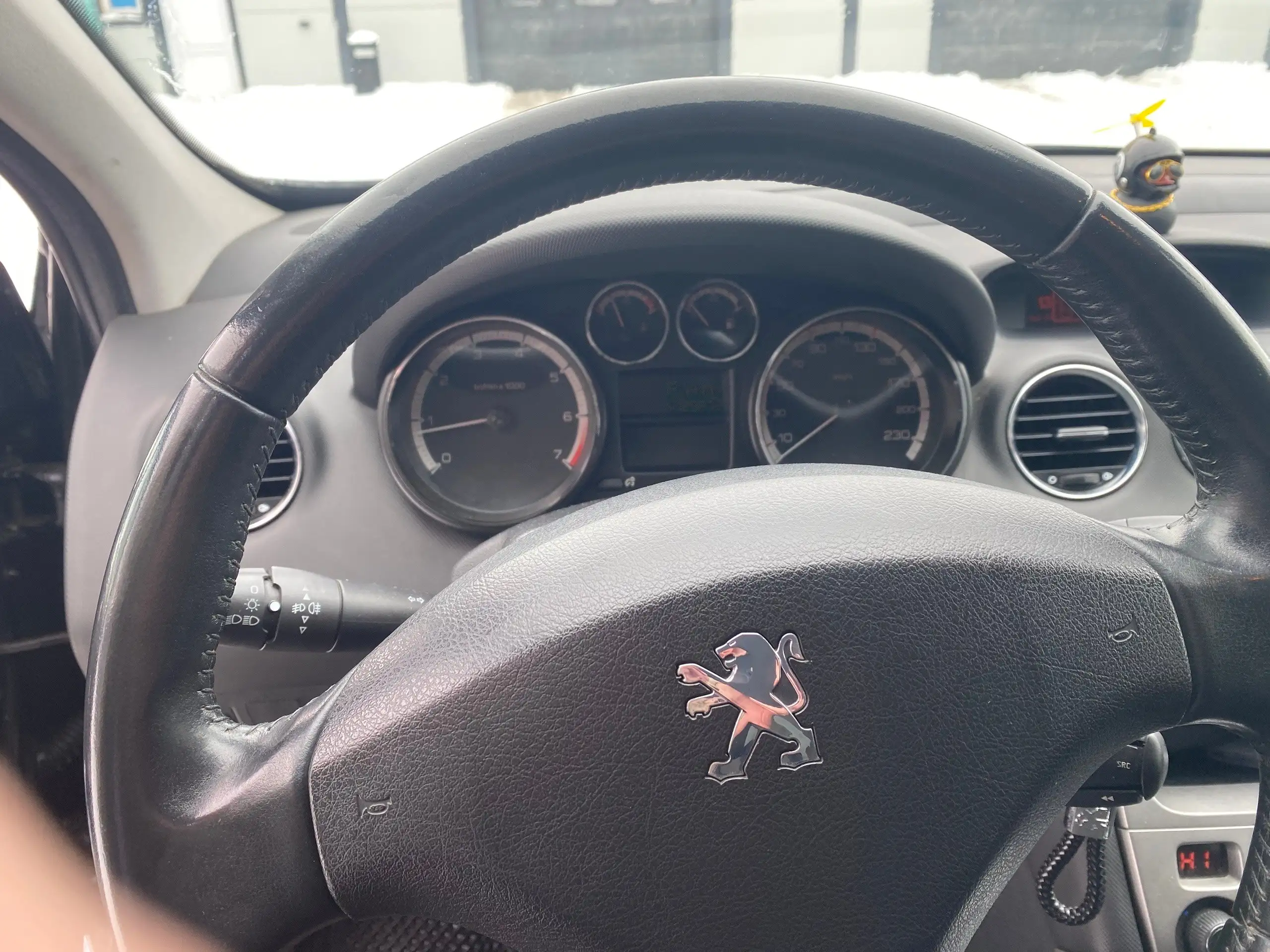 Пежо 308 обмен на Chevrolet Niva - Авто в Чапаевск