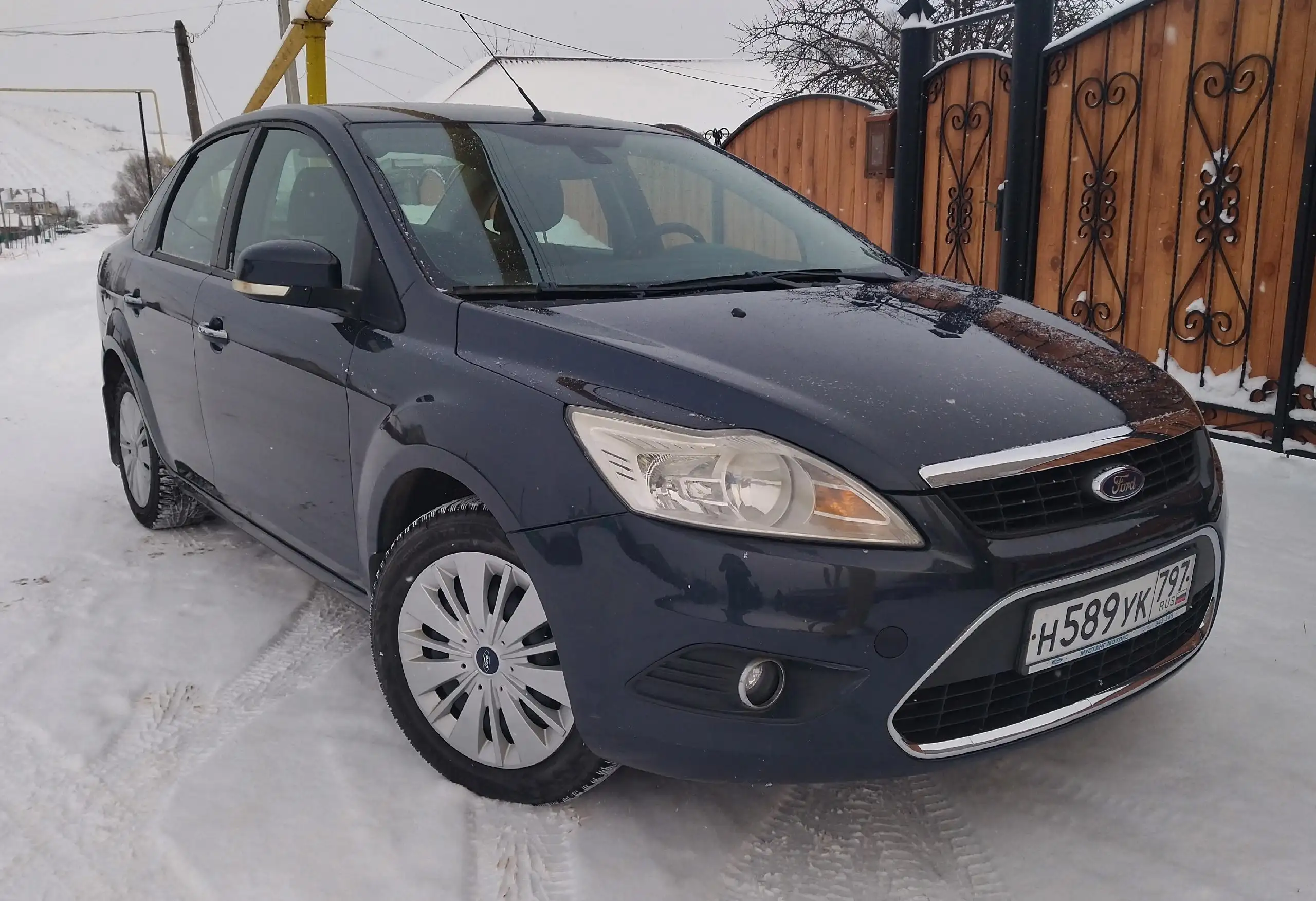 Ford Focus 2 Restyling 2011 года в отличном состоянии - Легковые автомобили (Авто) в Октябрьский