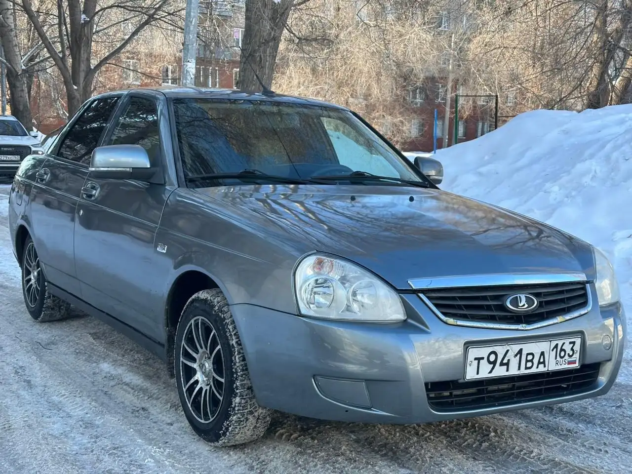 Lada Priora Седан 2013 г.в. в отличном состоянии - Легковые автомобили (Авто) в Самара