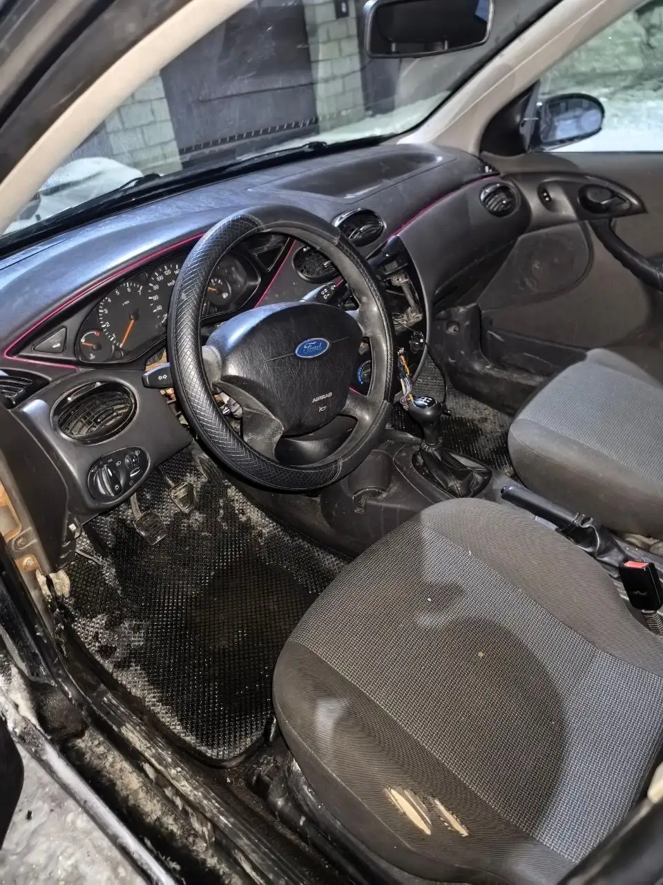 Ford Focus 2004 года, двигатель 1.8 л, в отличном техническом состоянии - Легковые автомобили (Авто) в Сызрань