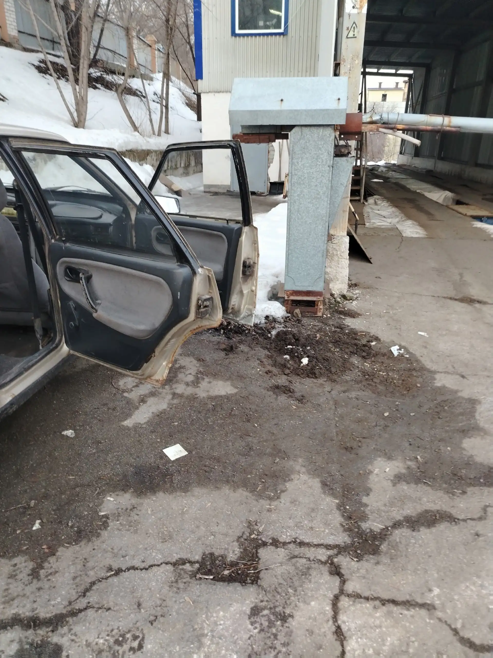 ВАЗ 2199 2000 года в хорошем состоянии - Авто в Самара