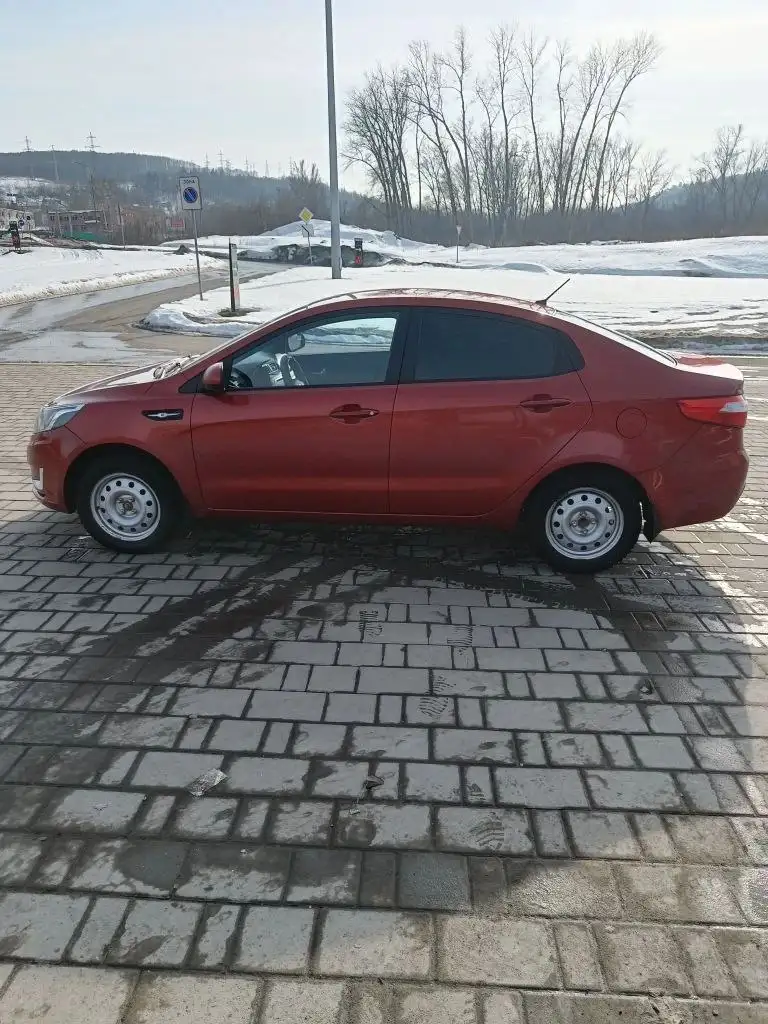 Продажа Kia Rio 2013 года - Авто в Жигулёвск