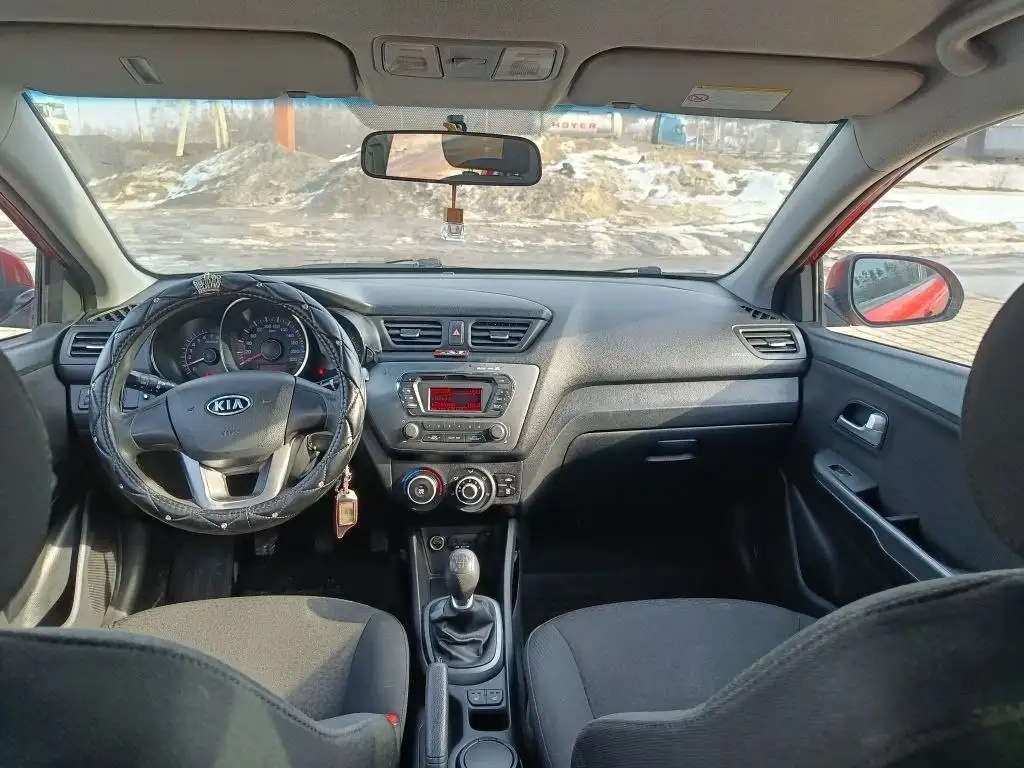 Продажа Kia Rio 2013 года - Авто в Жигулёвск