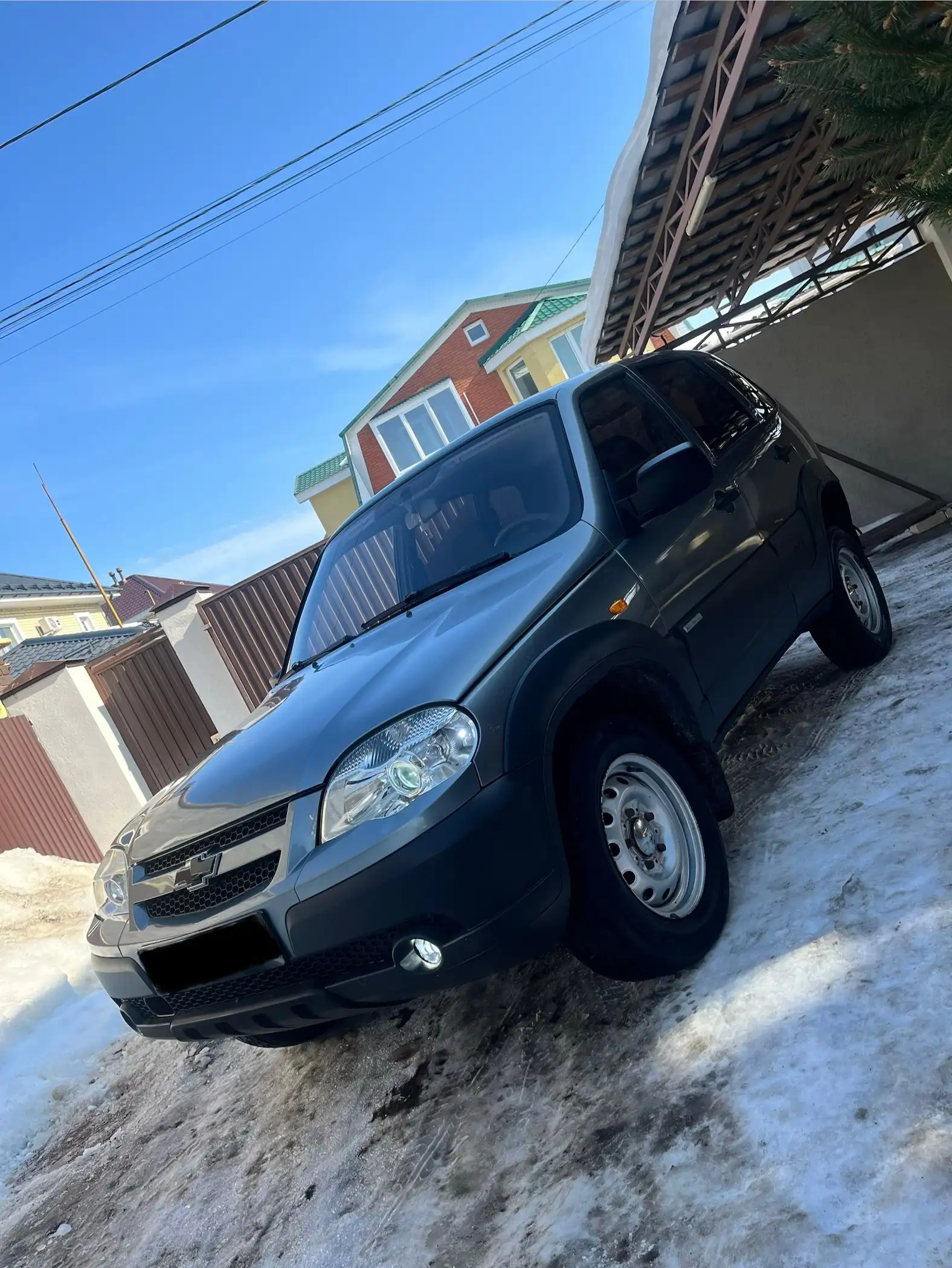 Chevrolet Niva 2010 г.в. в отличном состоянии - Легковые автомобили (Авто) в Самара