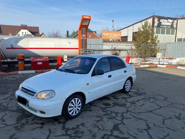 Chevrolet Lanos 2009 года выпуска - Внедорожники/кроссоверы в Самара