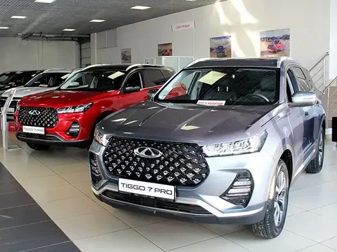 Автосалон раздает автомобили за полцены в Самаре - Внедорожники/кроссоверы в Самара