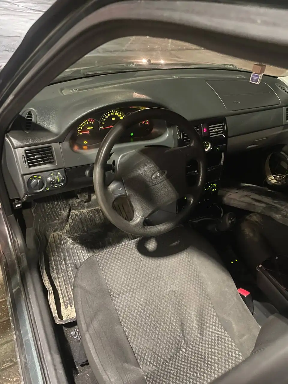 Продам Lada Priora 2010 года в хорошем состоянии - Легковые автомобили (Авто) в Тольятти