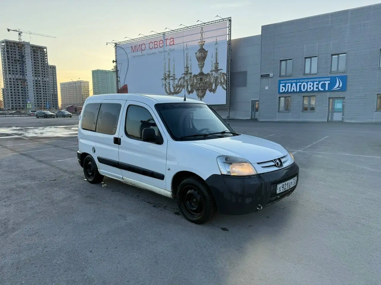 Пежо партнер 2010 года - Легковые автомобили (Авто) в Тольятти