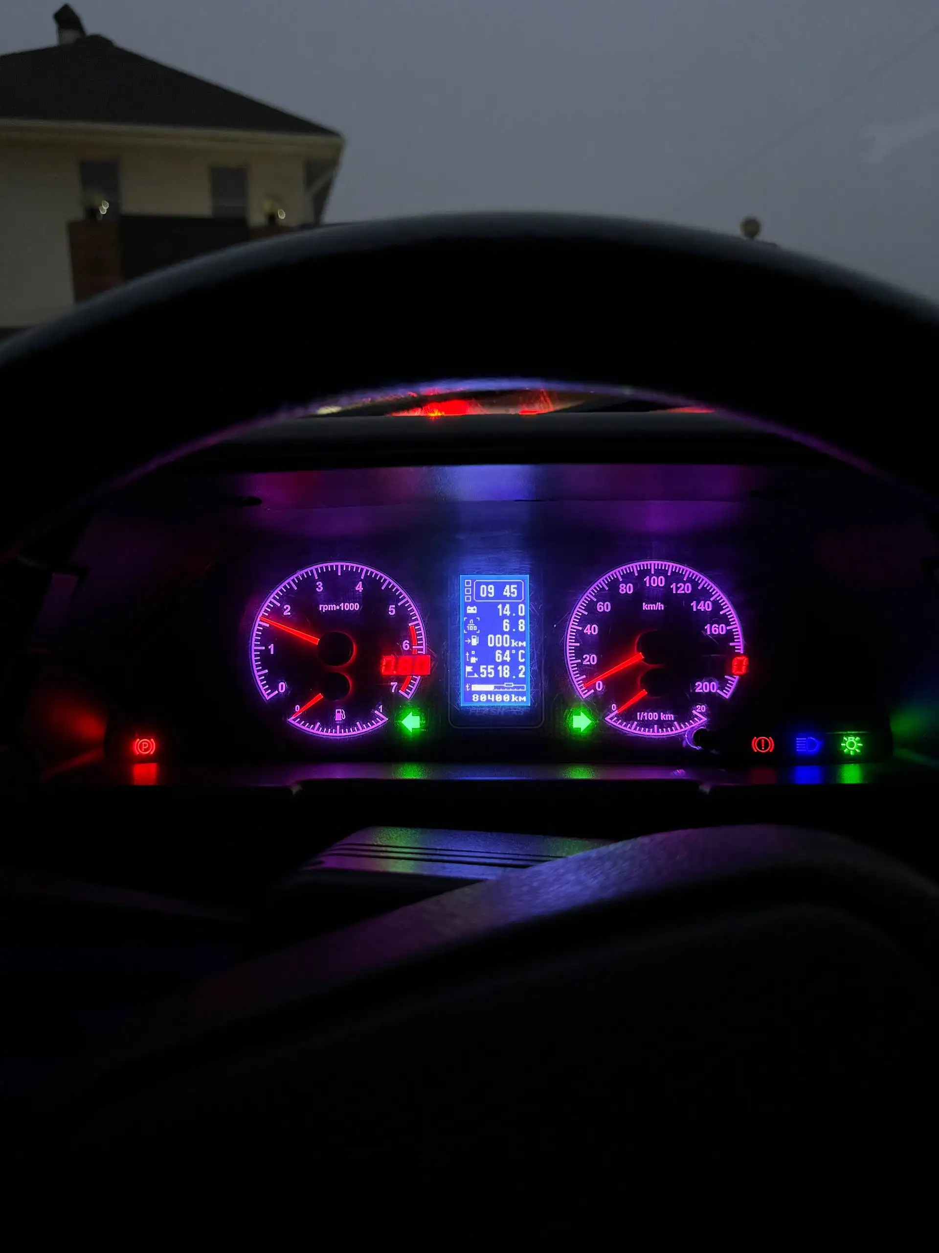 ВАЗ 2110 2004 года с пробегом 200000 км - Легковые автомобили (Авто) в Тольятти