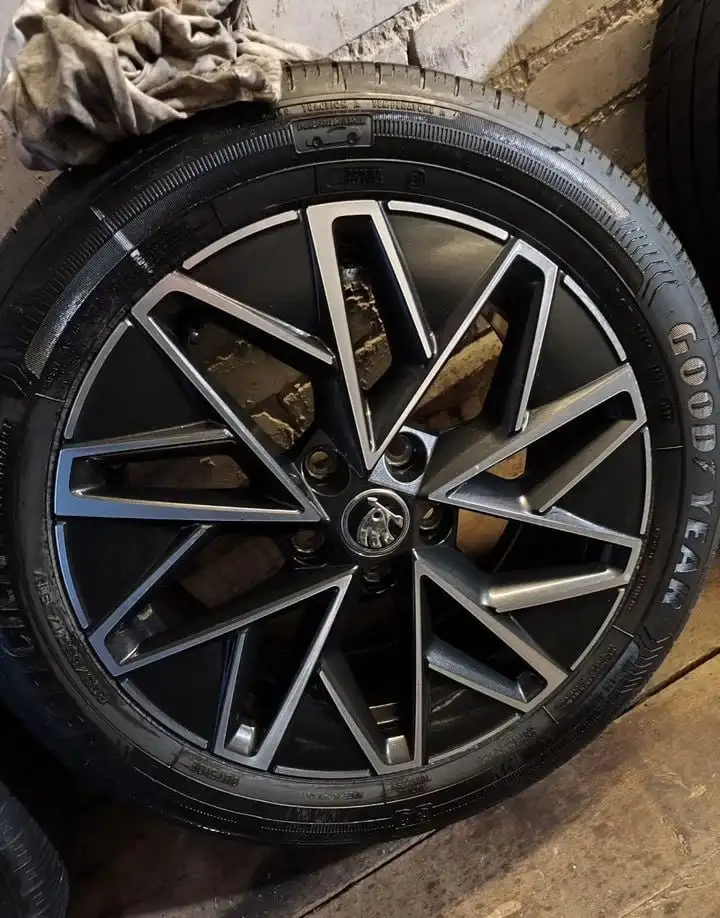 Литые диски Шкода Октавия A7, A8 R17 5×112 - Запчасти (Авто) в Тольятти
