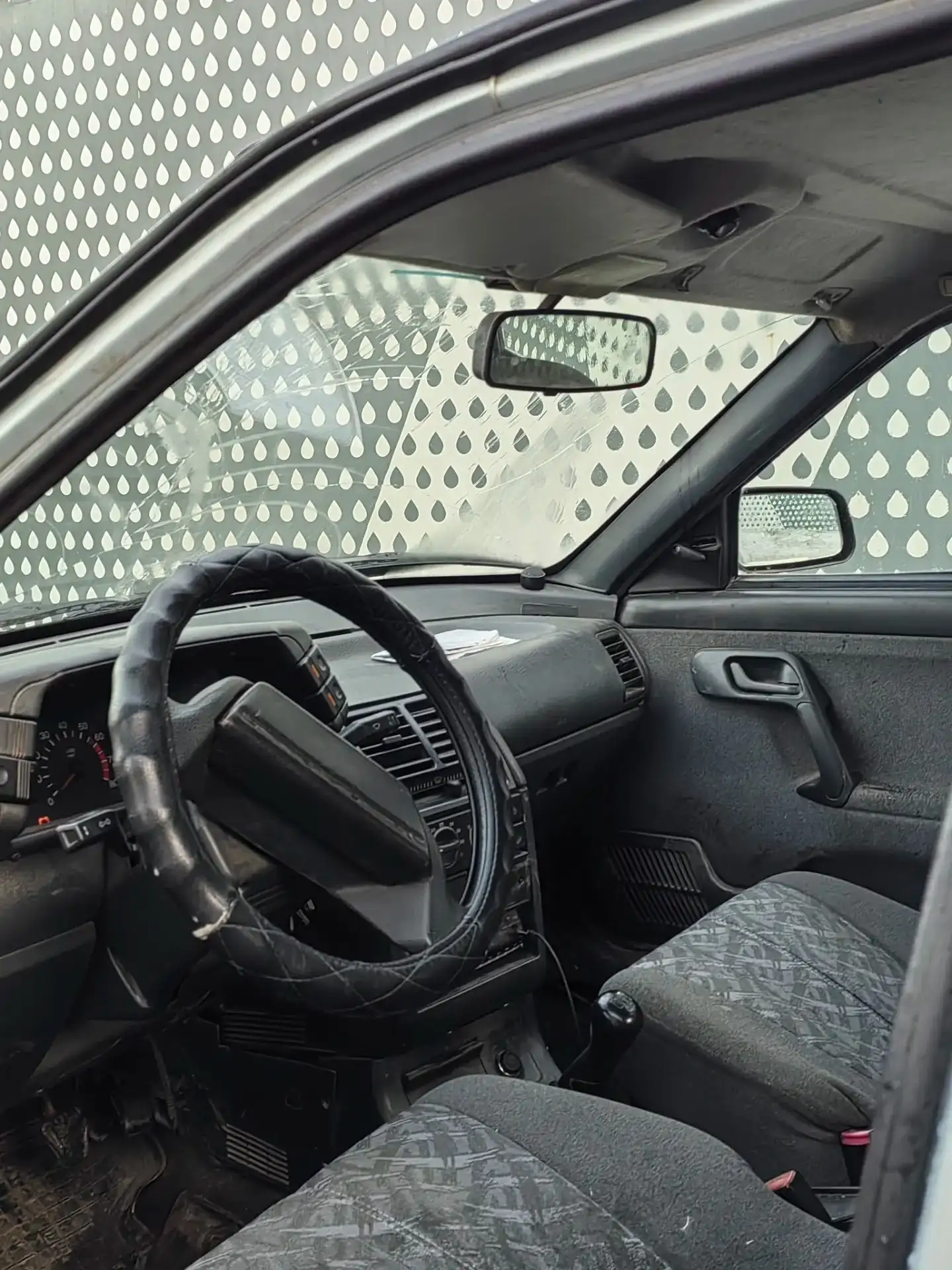 Продажа автомобиля 12-й модели 2005 года - Авто в Тольятти