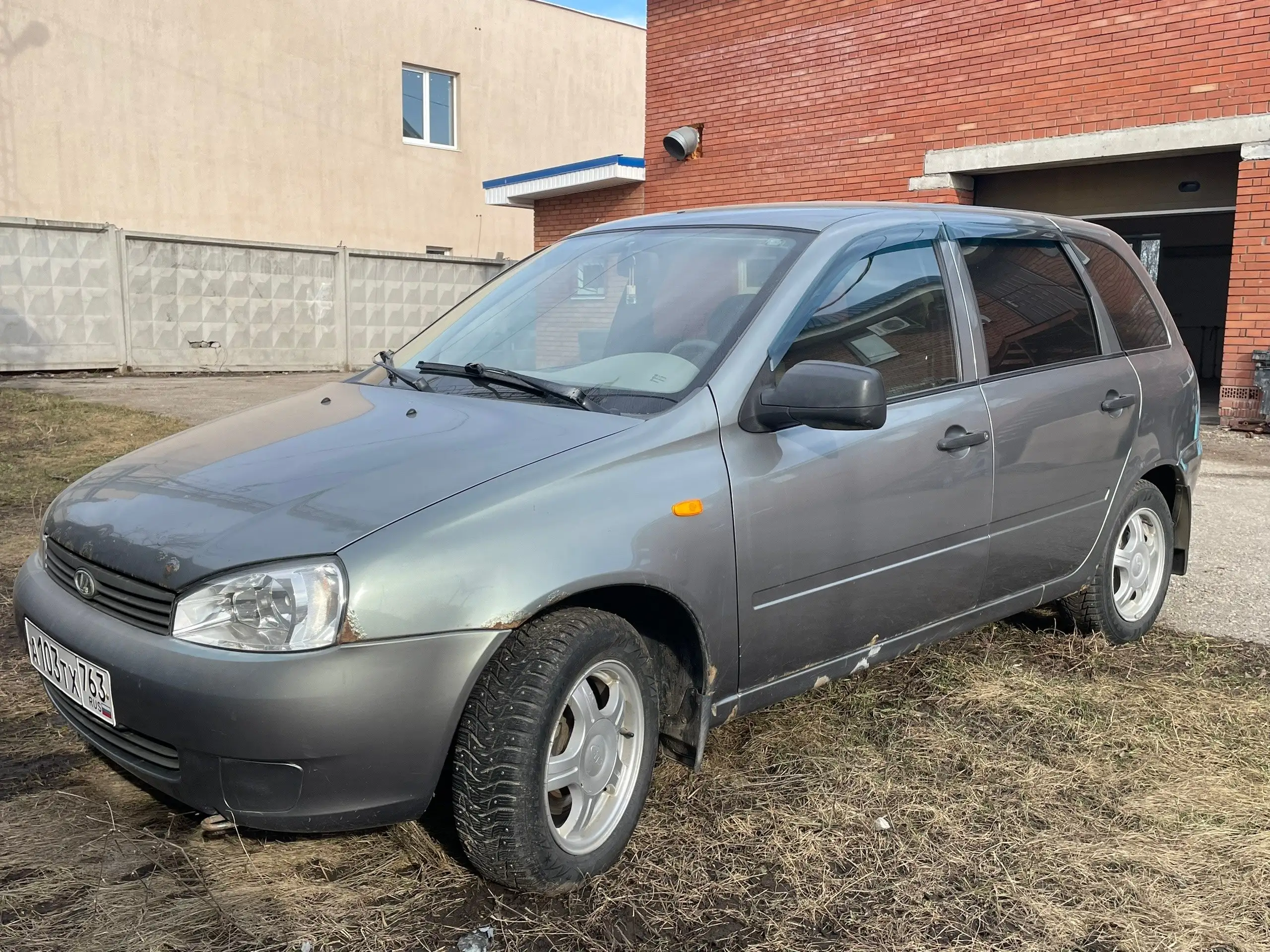 Продается Лада Калина 2011 года - Авто в Тольятти