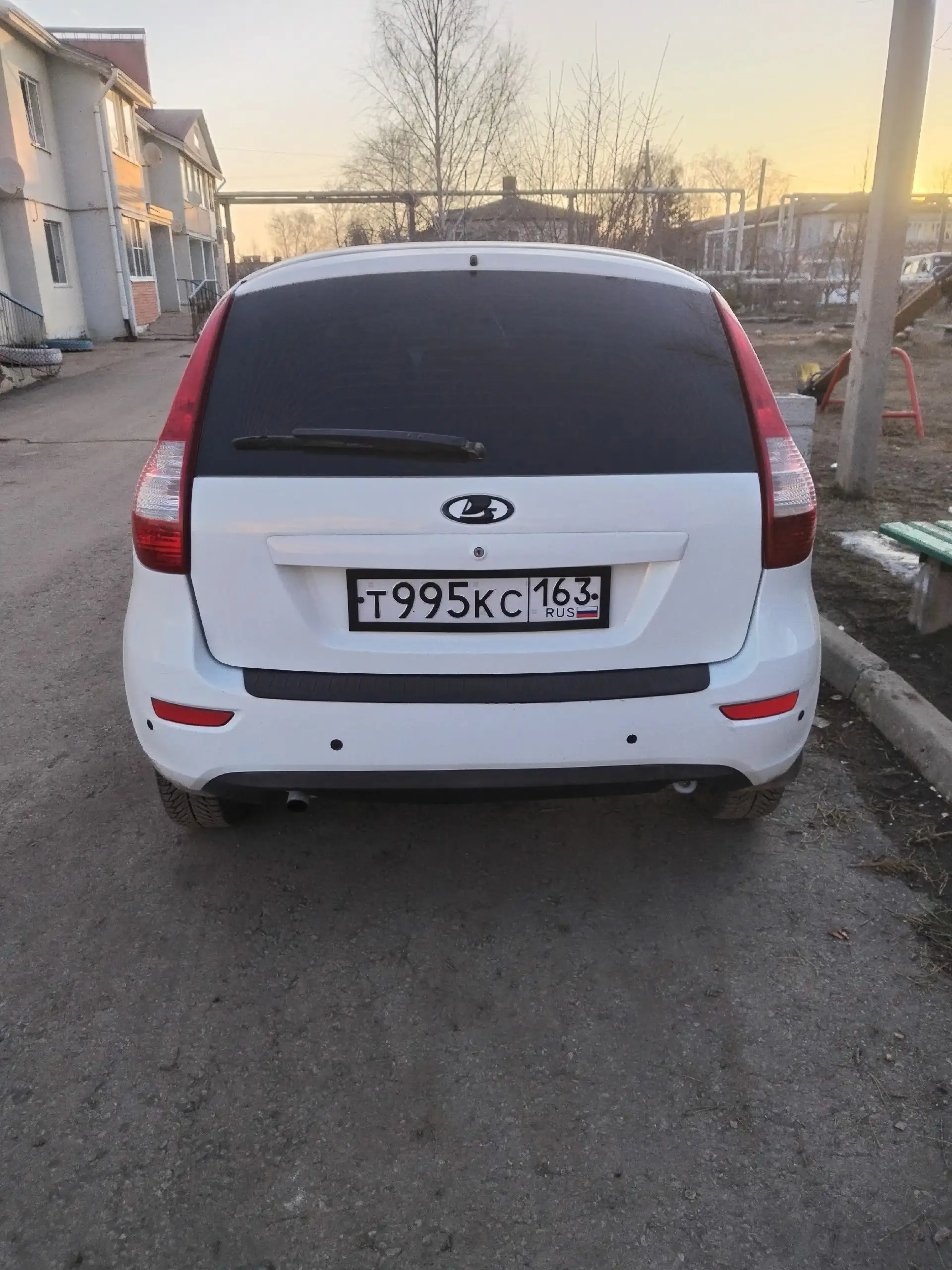 Продажа автомобиля Lada Kalina 2013 года - Легковые автомобили (Авто) в Суходол