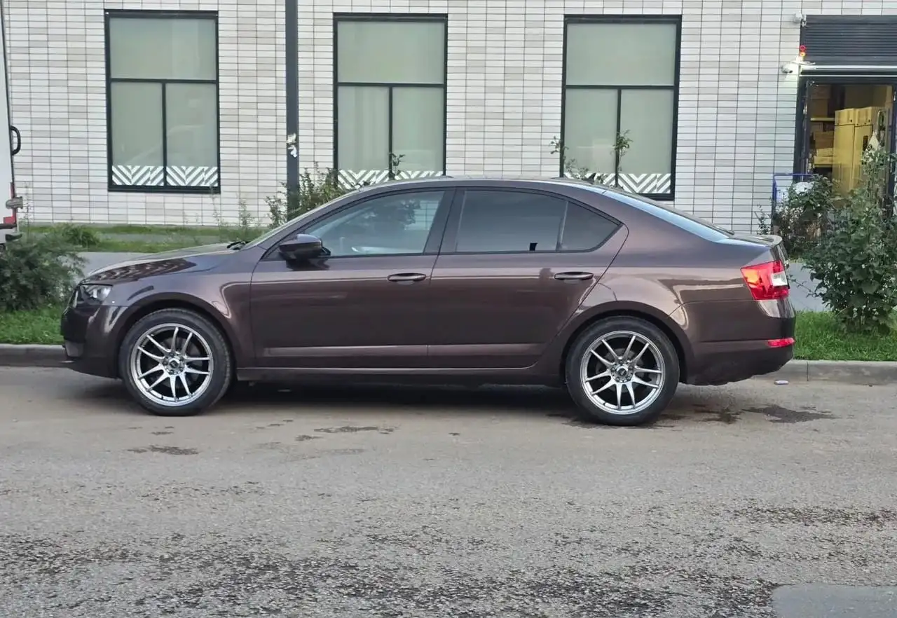 Колеса на Октавию Р18 - Запчасти (Авто) в Тольятти