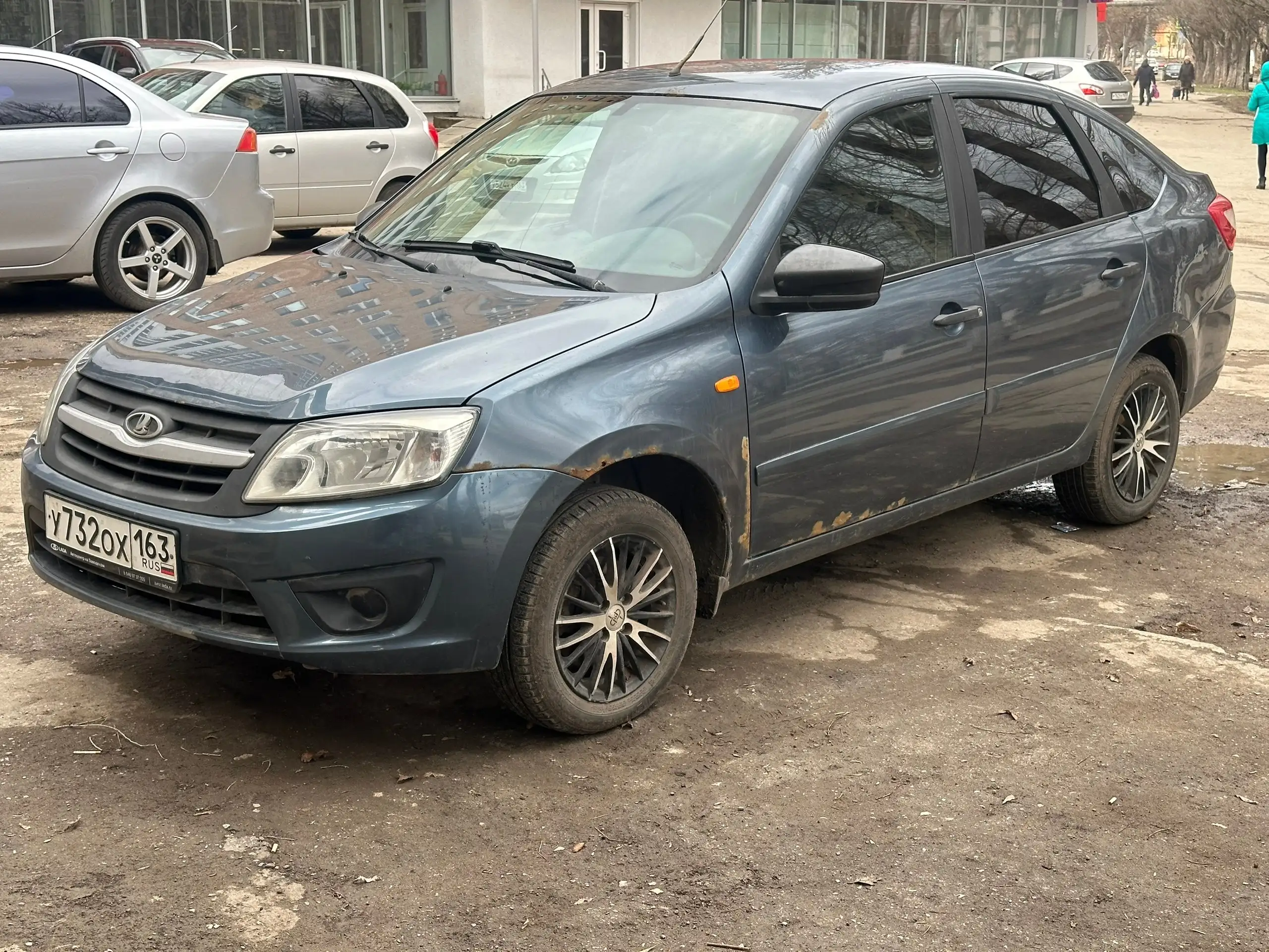 Продается LADA GRANTA 2014 года, пробег 180000 км - Легковые автомобили (Авто) в Самара