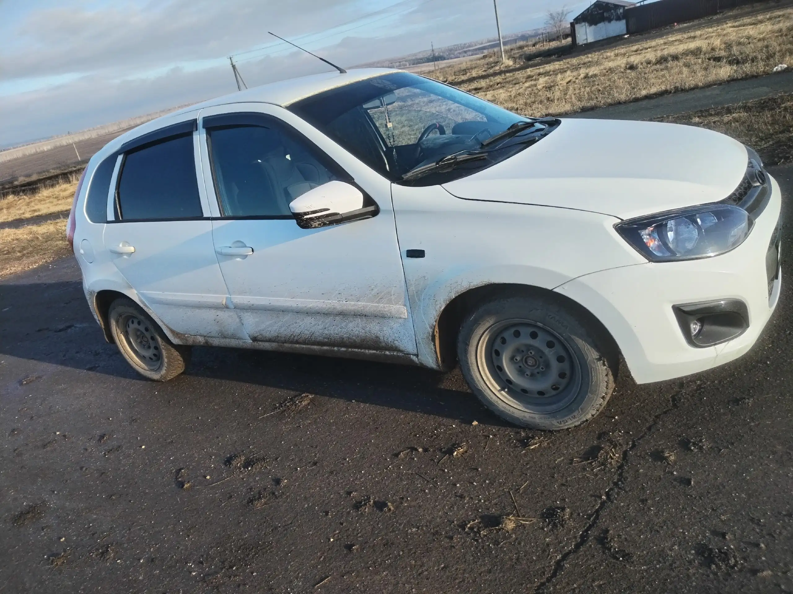 Продается Лада Калина 2013 года в хорошем состоянии - Легковые автомобили (Авто) в Тольятти