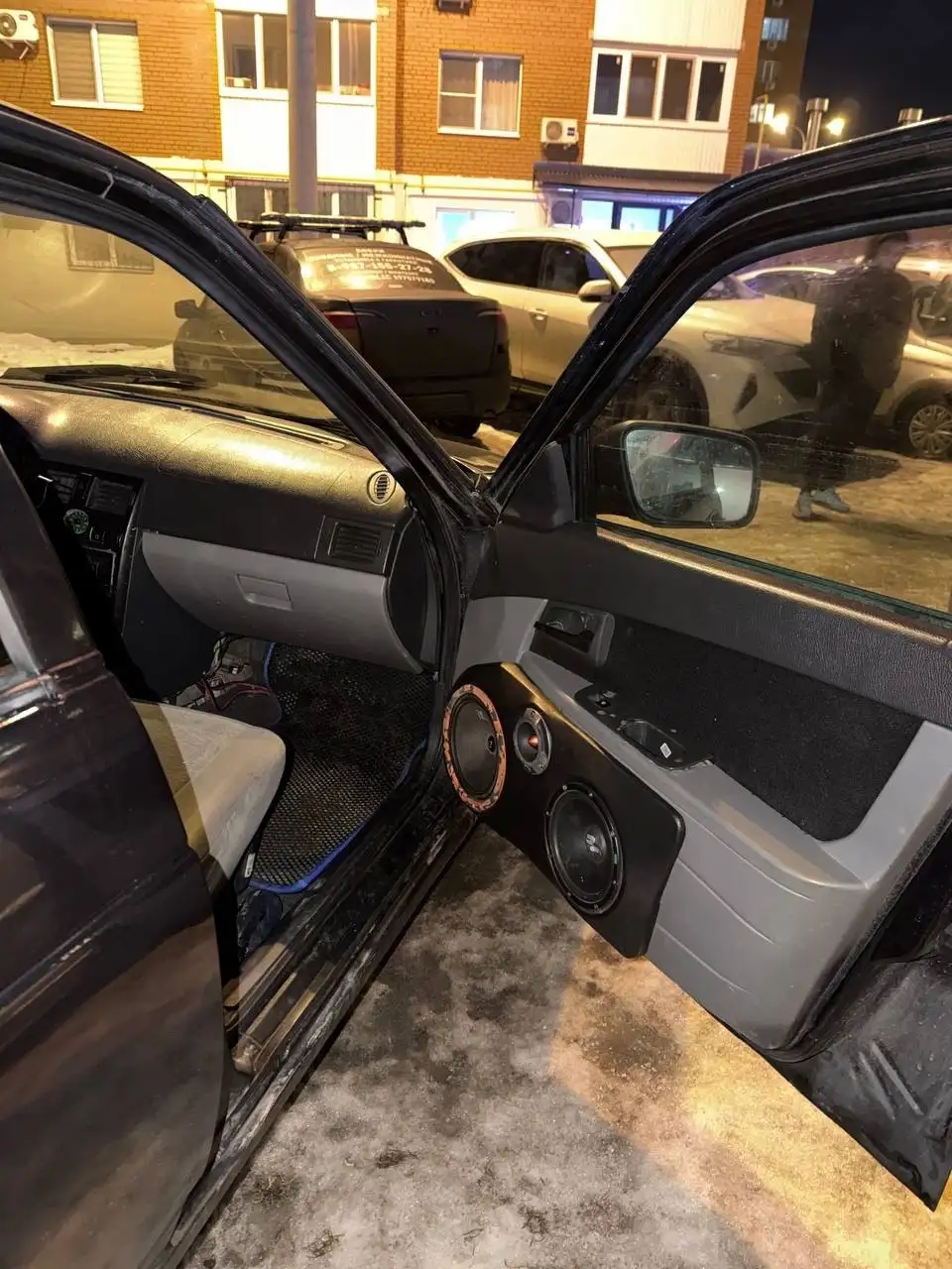 Lada Priora 2007 черный с капитальным ремонтом двигателя - Легковые автомобили (Авто) в Тольятти