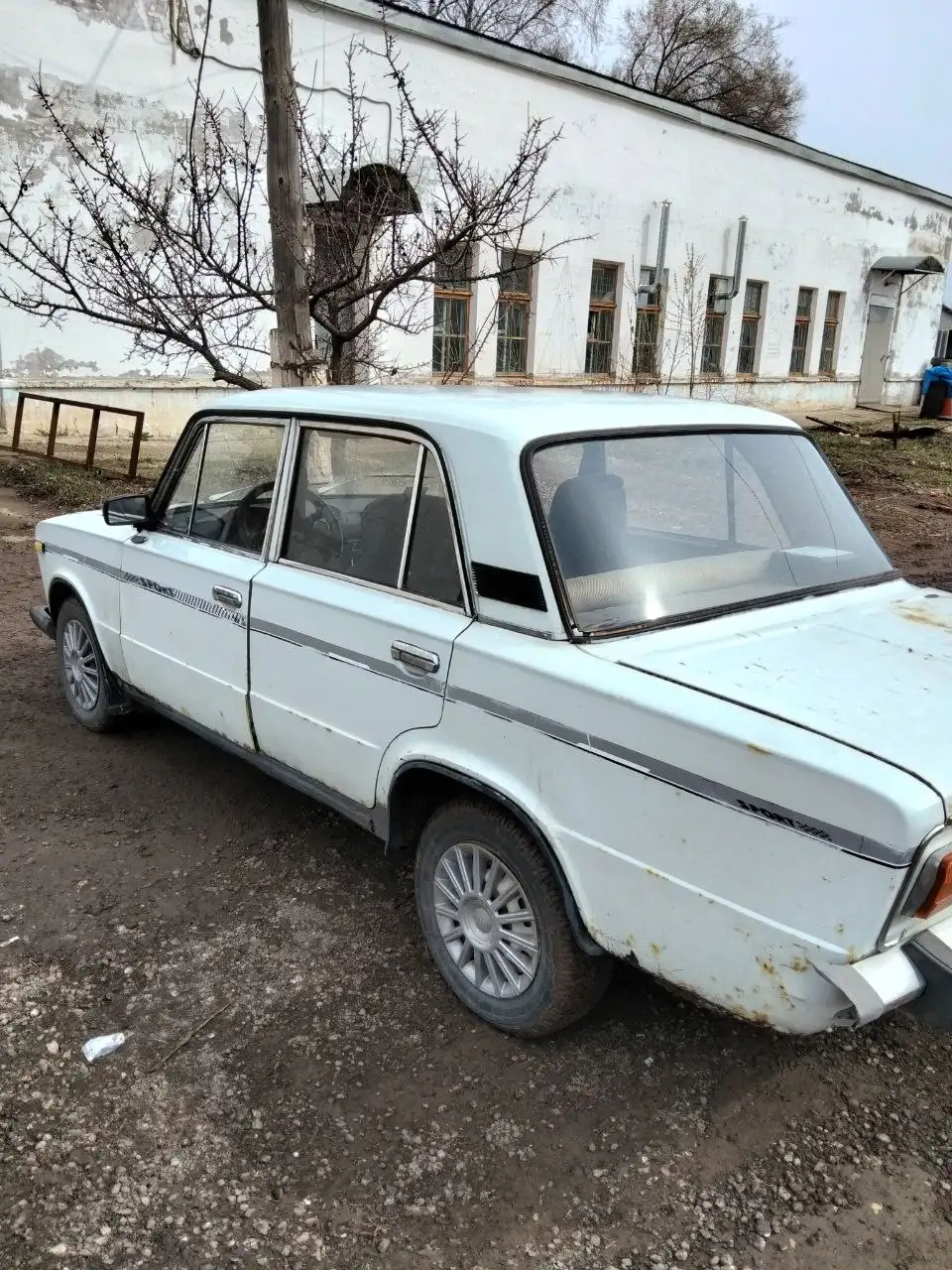 ВАЗ 2106 1993 года с пробегом 90000 км - Легковые автомобили (Авто) в Самара