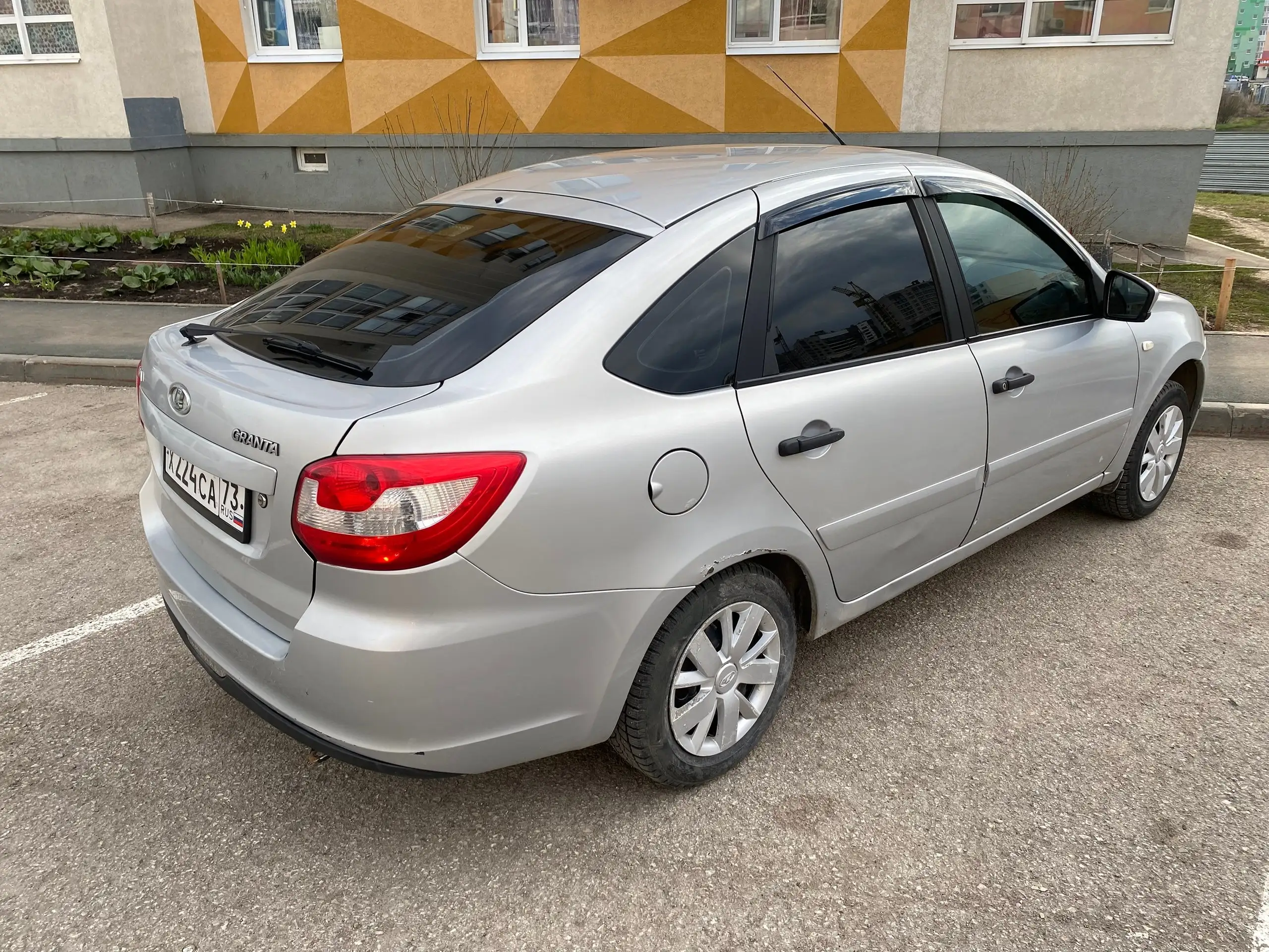 Продажа Лада Гранта Лифтбек 2014 года - Легковые автомобили (Авто) в Самара