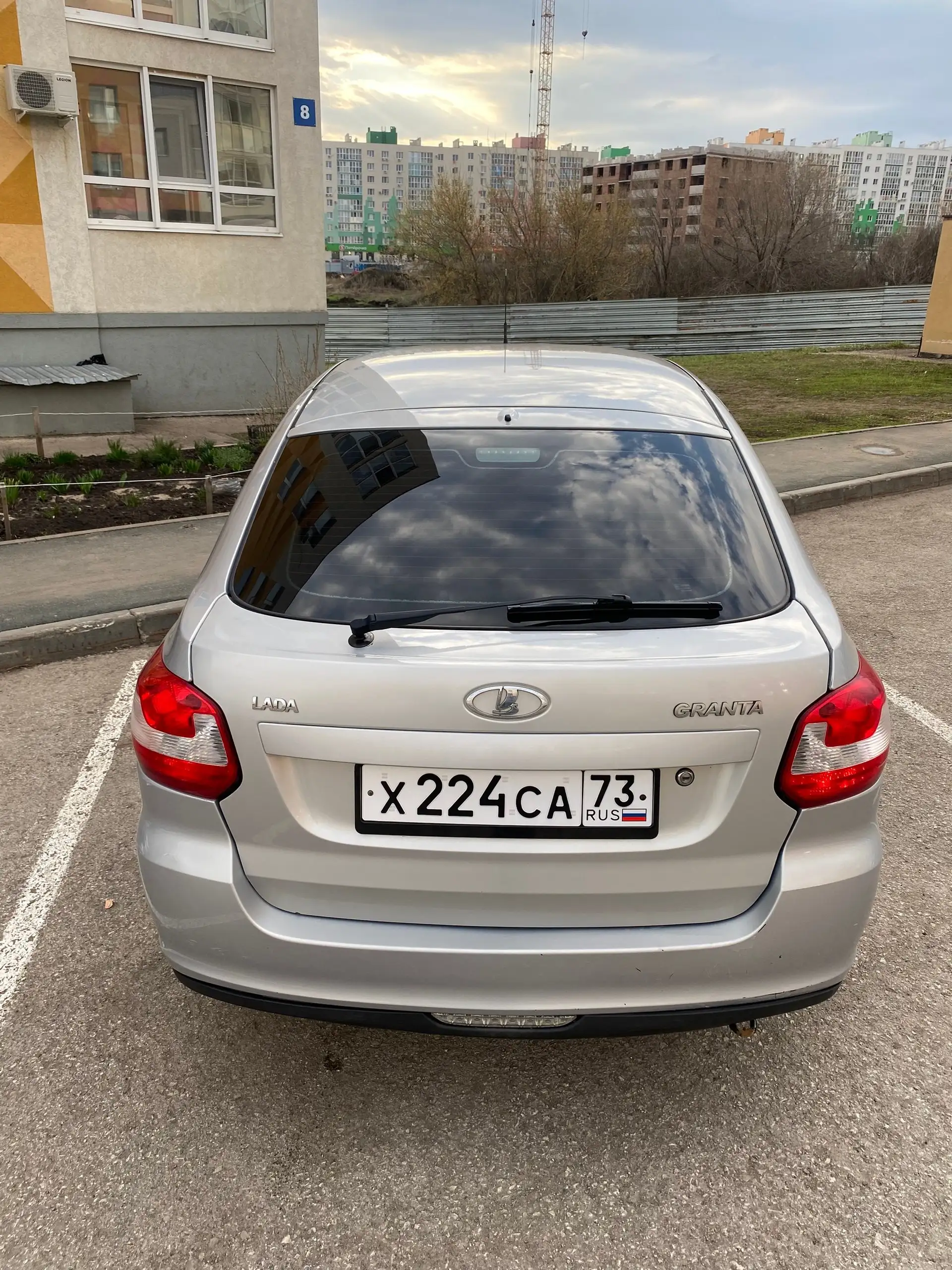 Продажа Лада Гранта Лифтбек 2014 года - Легковые автомобили (Авто) в Самара