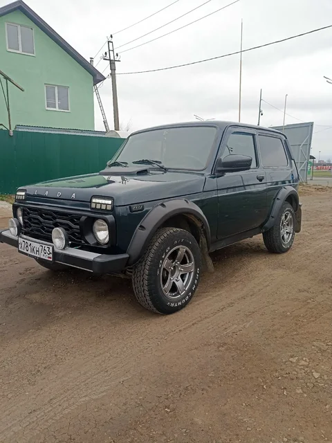 LADA 4x4 (Нива) 2019 г.в. в отличном состоянии - Аккумуляторы в Самара