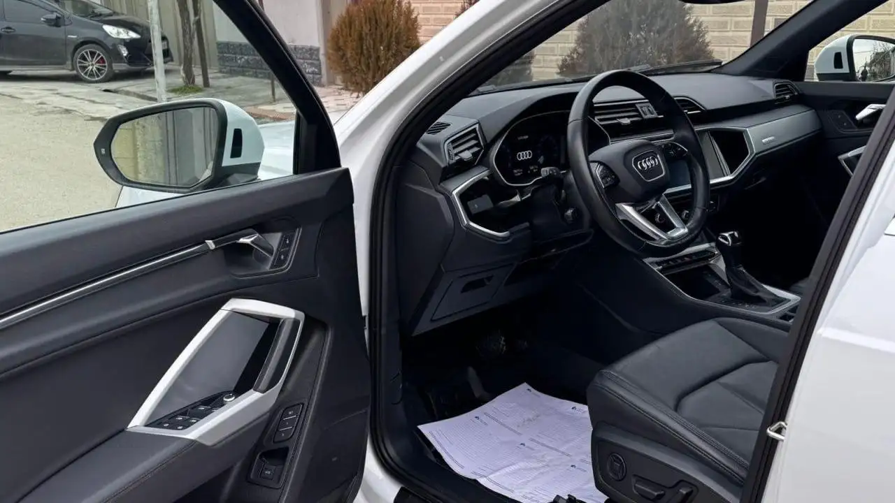 Audi Q3 2022 г. | 35 TFSI | Отличное состояние - Авто в Тольятти