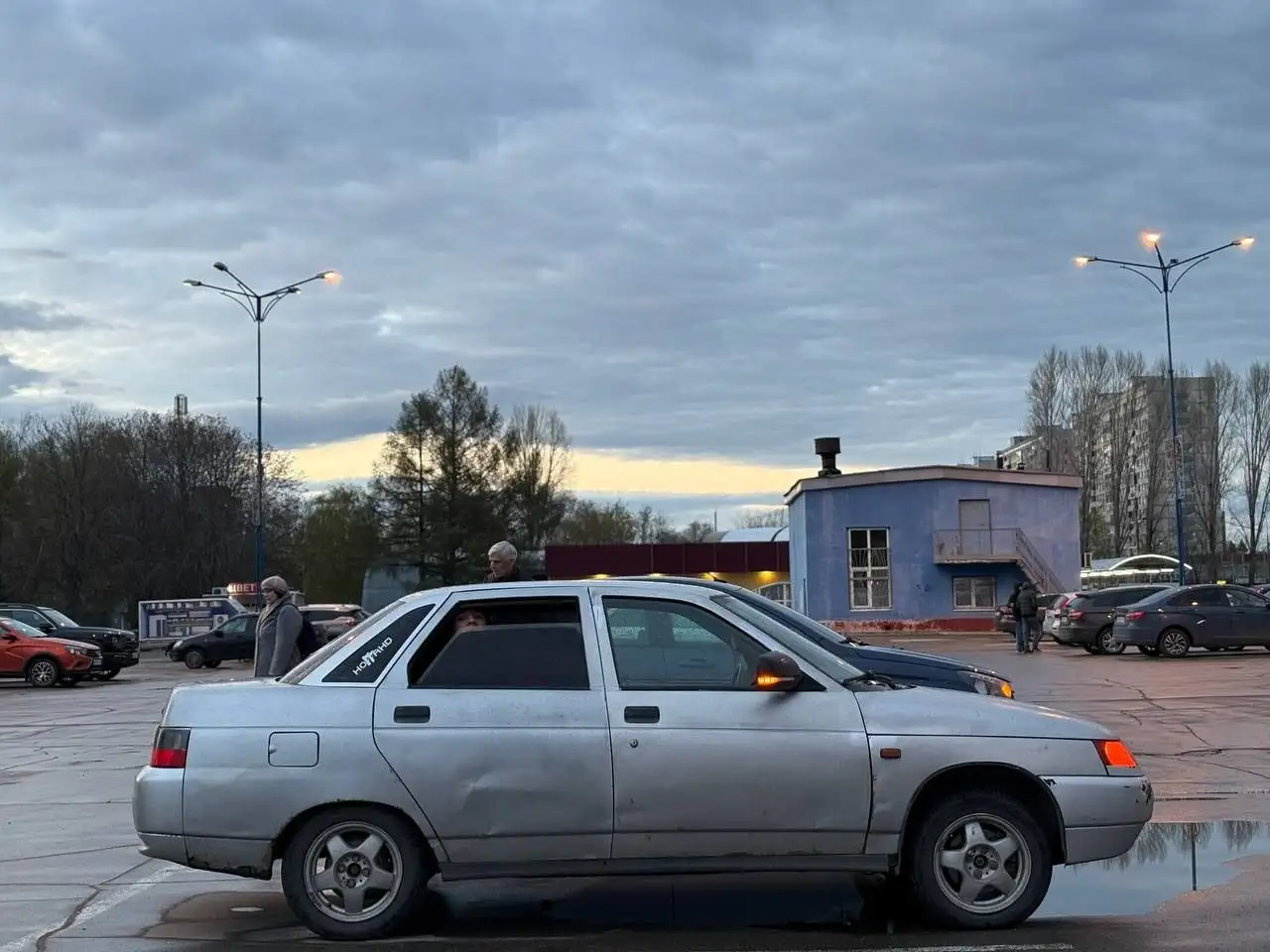 ВАЗ 2110 2004 года, 190000 км, 95000 руб - Легковые автомобили (Авто) в Тольятти