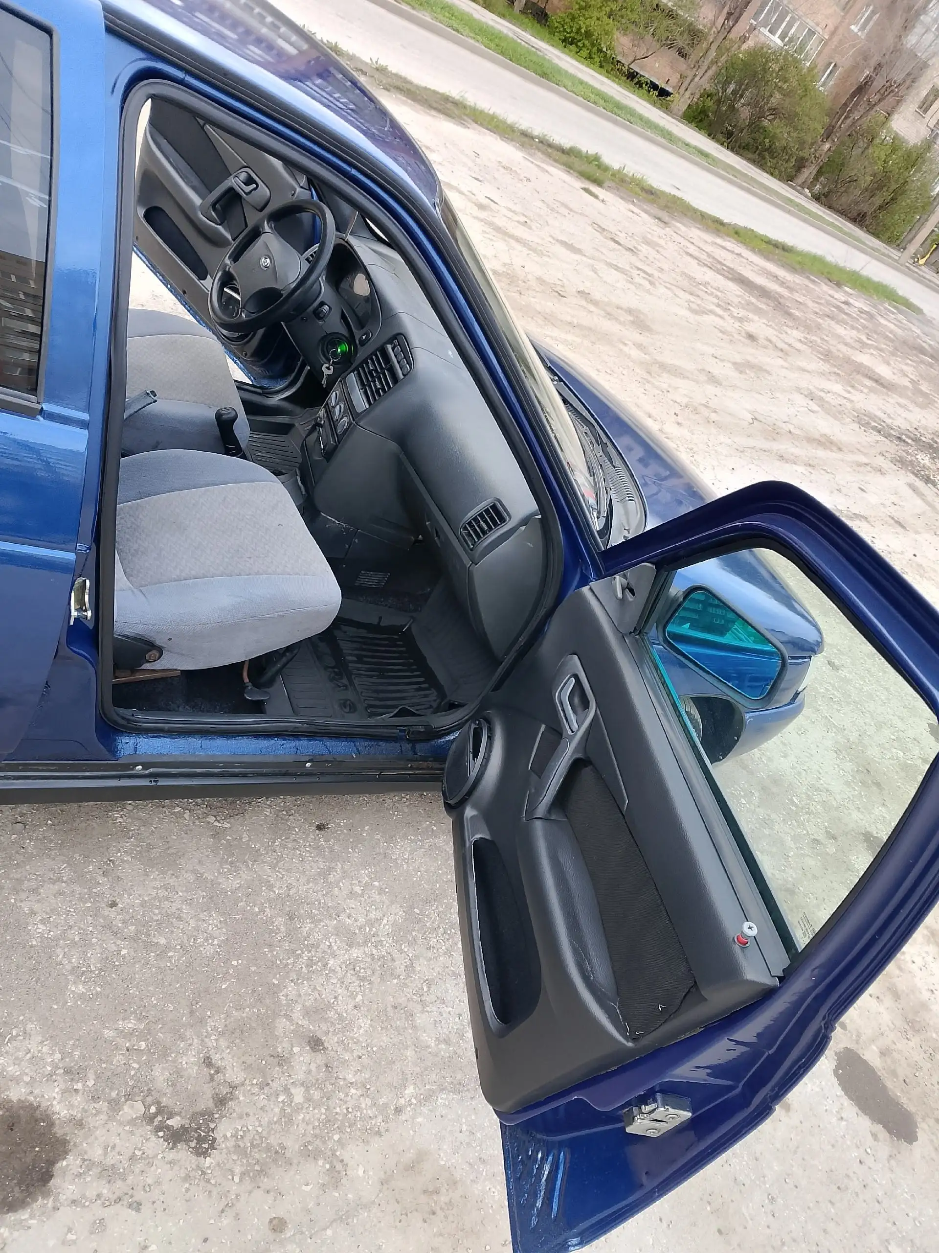 ВАЗ 2112, 2006 г. в хорошем состоянии - Легковые автомобили (Авто) в Самара-Тольятти