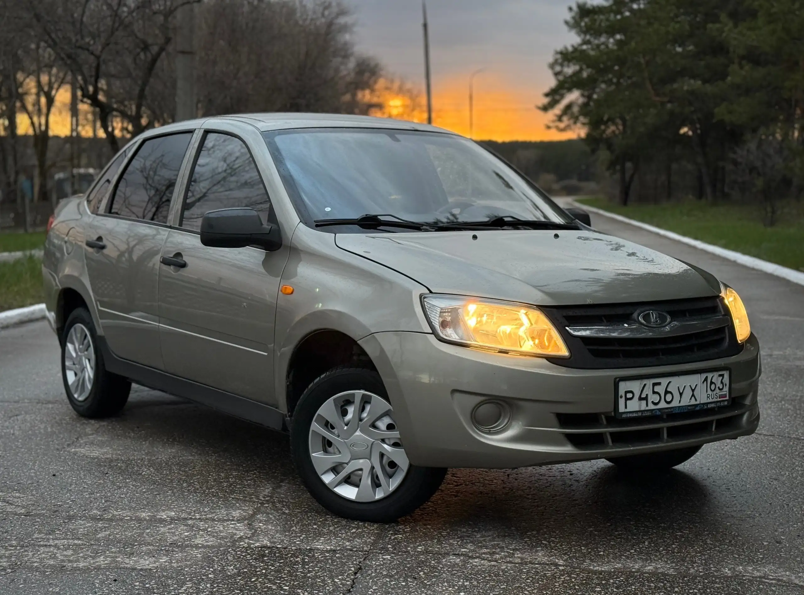 Лада Гранта 2012 - Легковые автомобили (Авто) в Тольятти