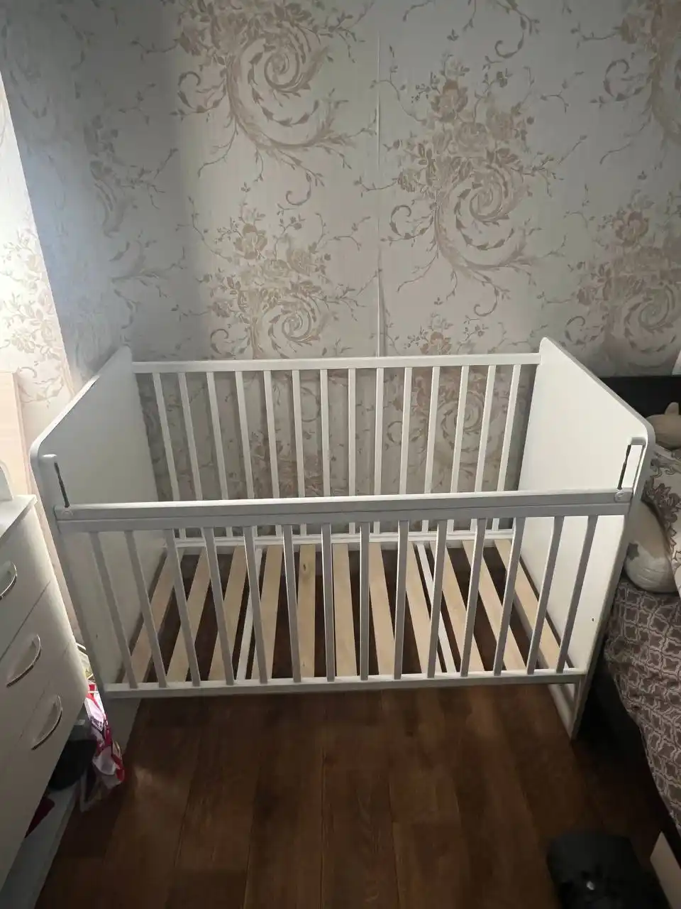 Продам кроватку