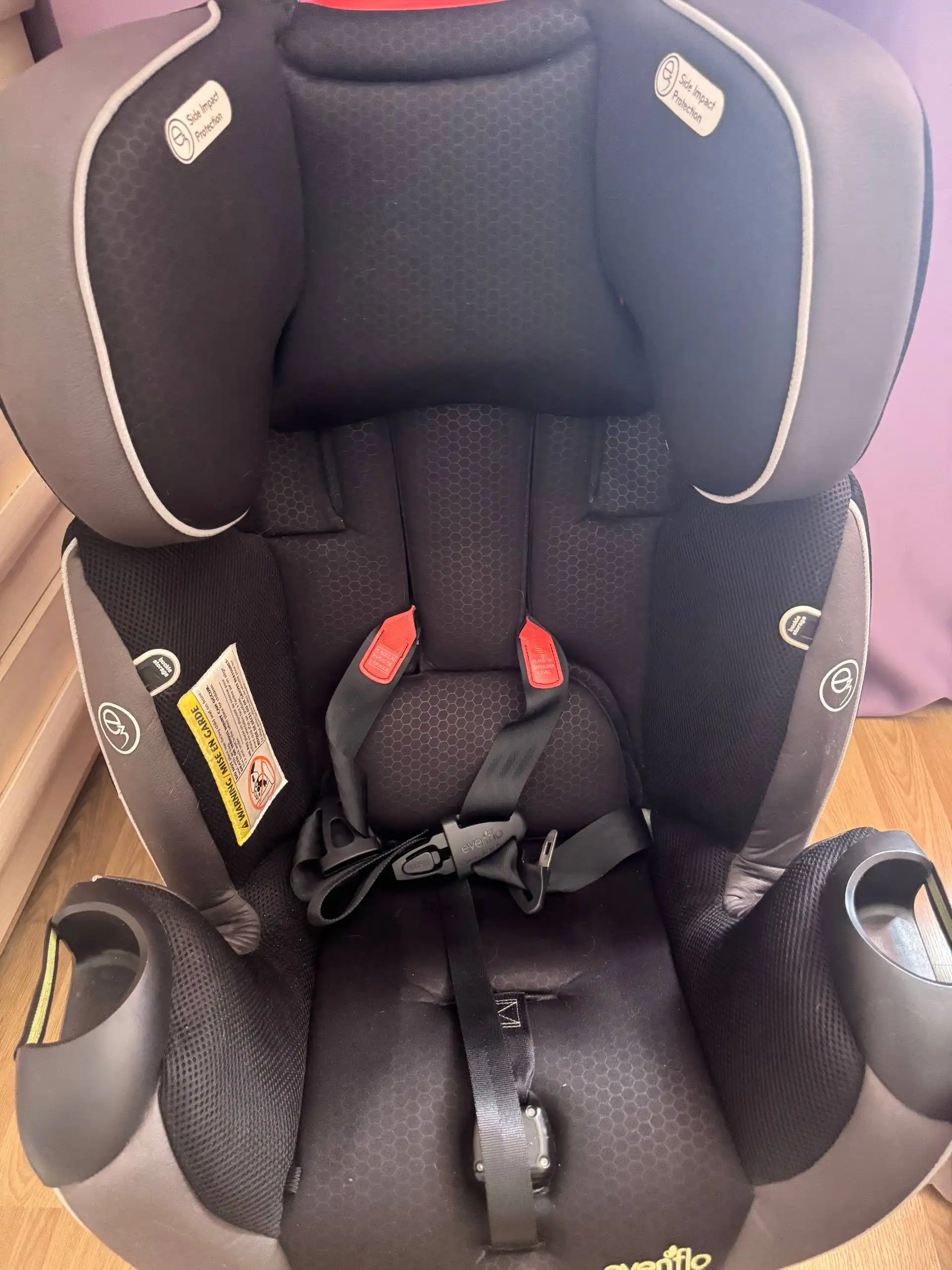 Продам автокресло в отличном состоянии