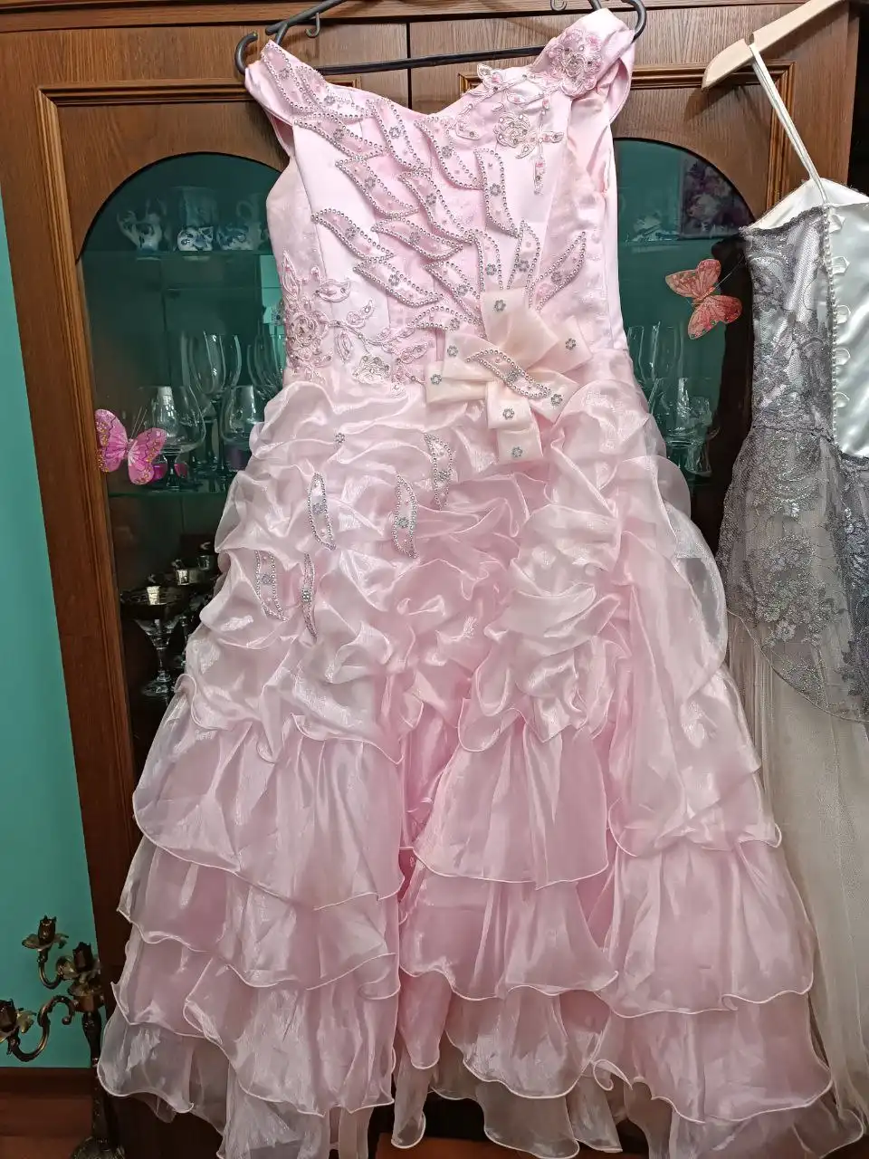 Платья б/у для девочек 9-12 лет