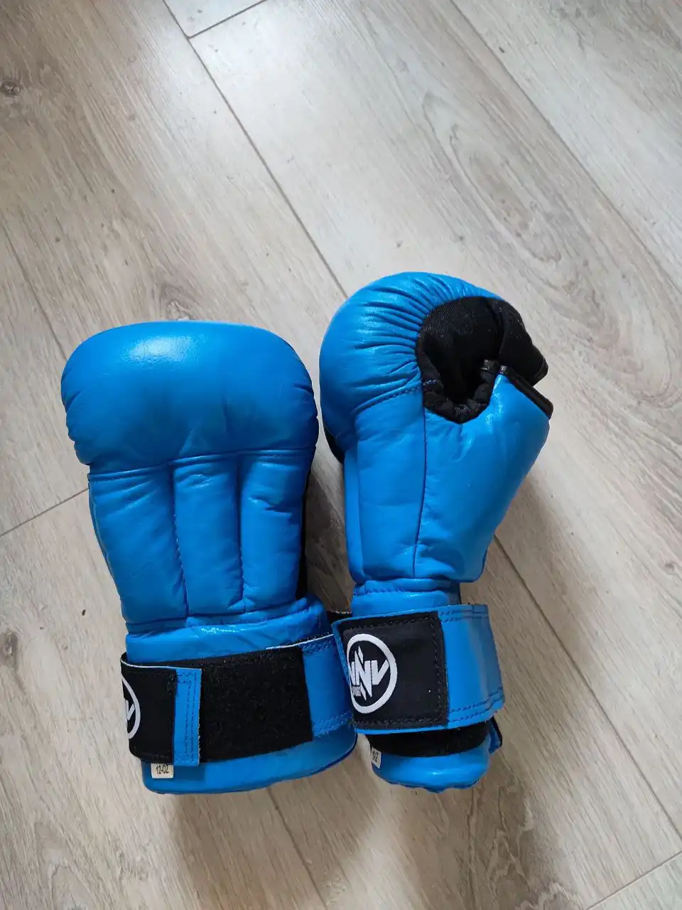 Новые перчатки